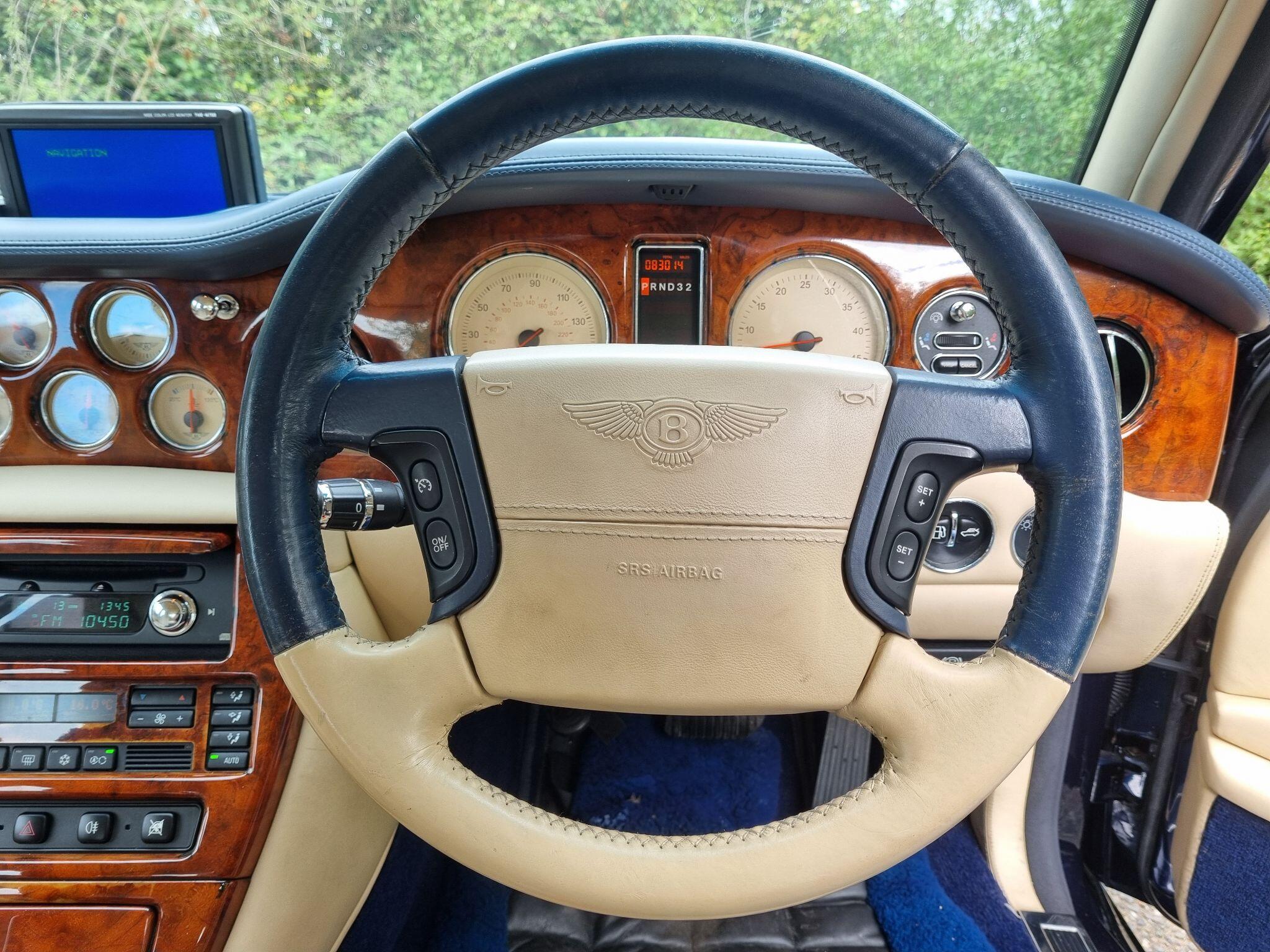 Bentley Arnage view 7