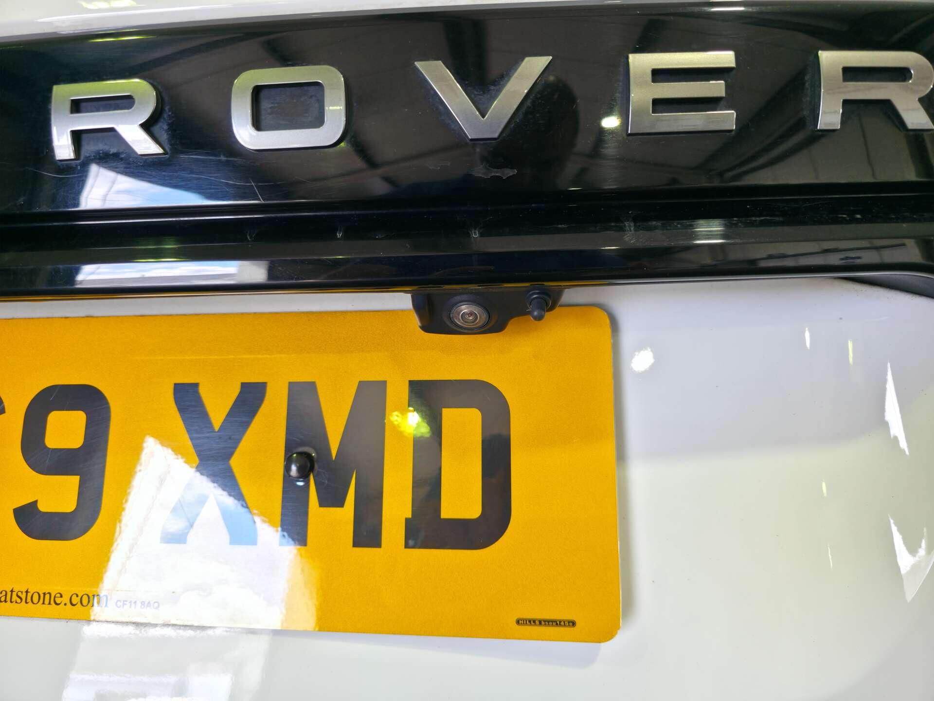 Land Rover Range Rover Velar view 11