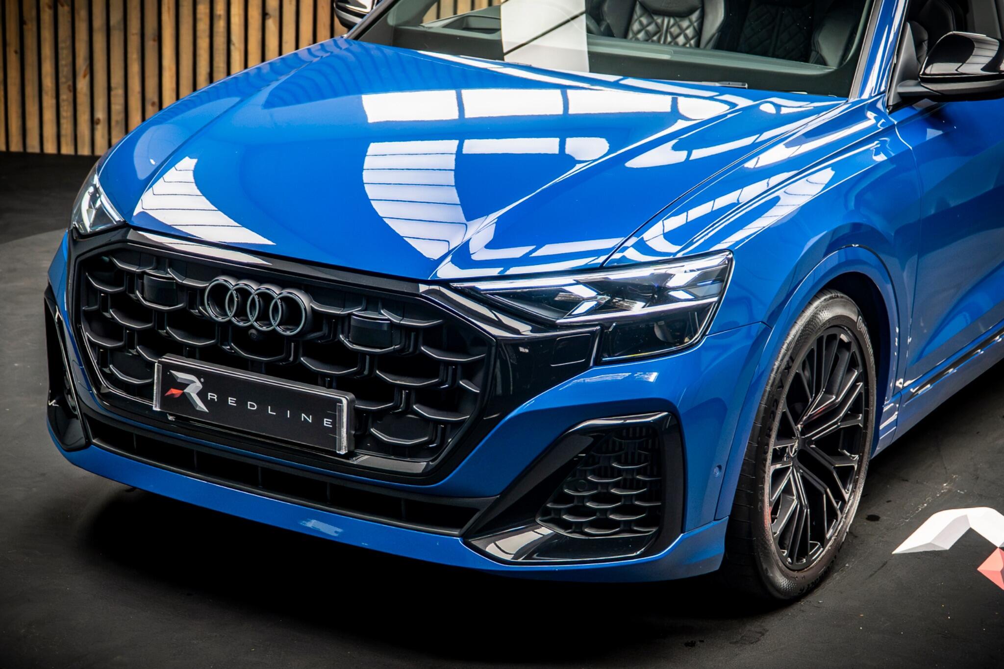 Audi SQ8 view 15