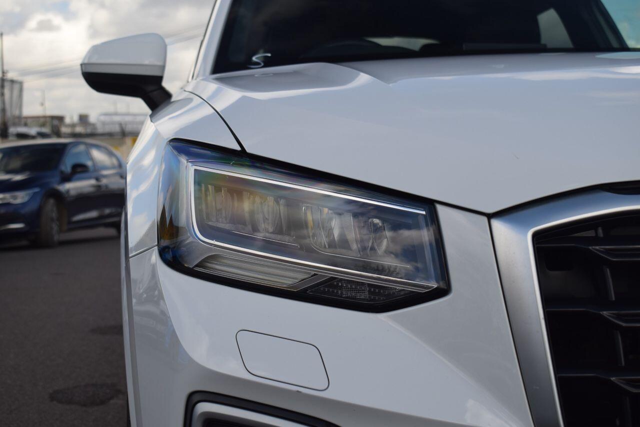 Audi Q2 view 7