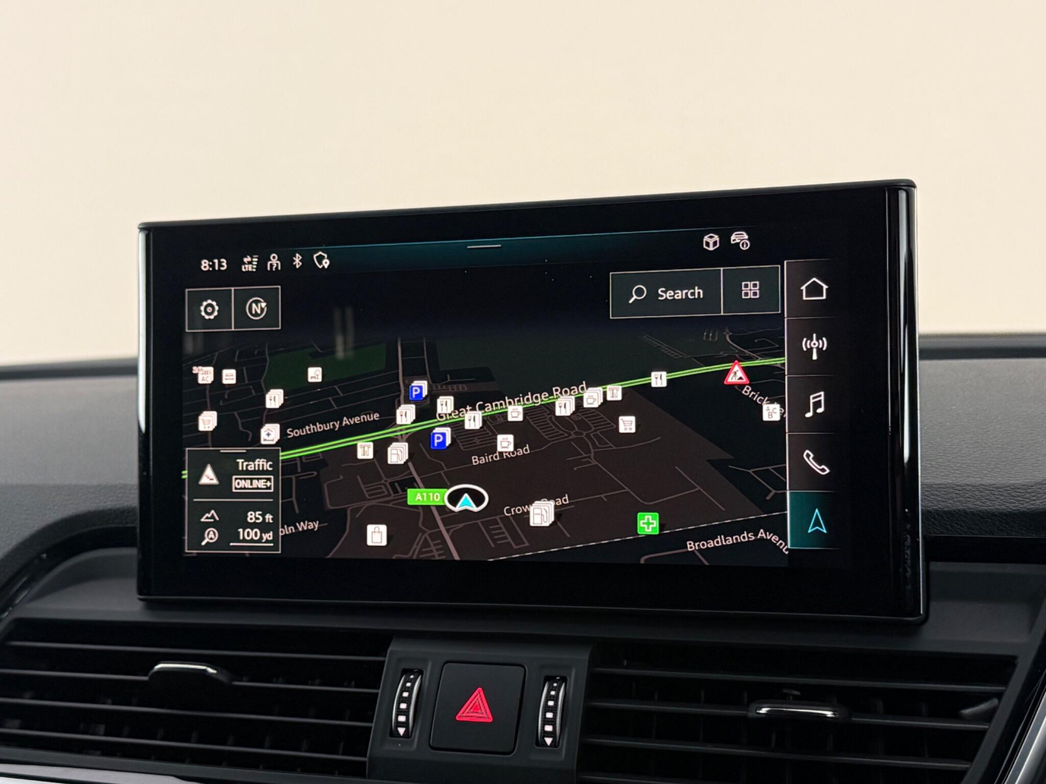 Audi Q5 view 24
