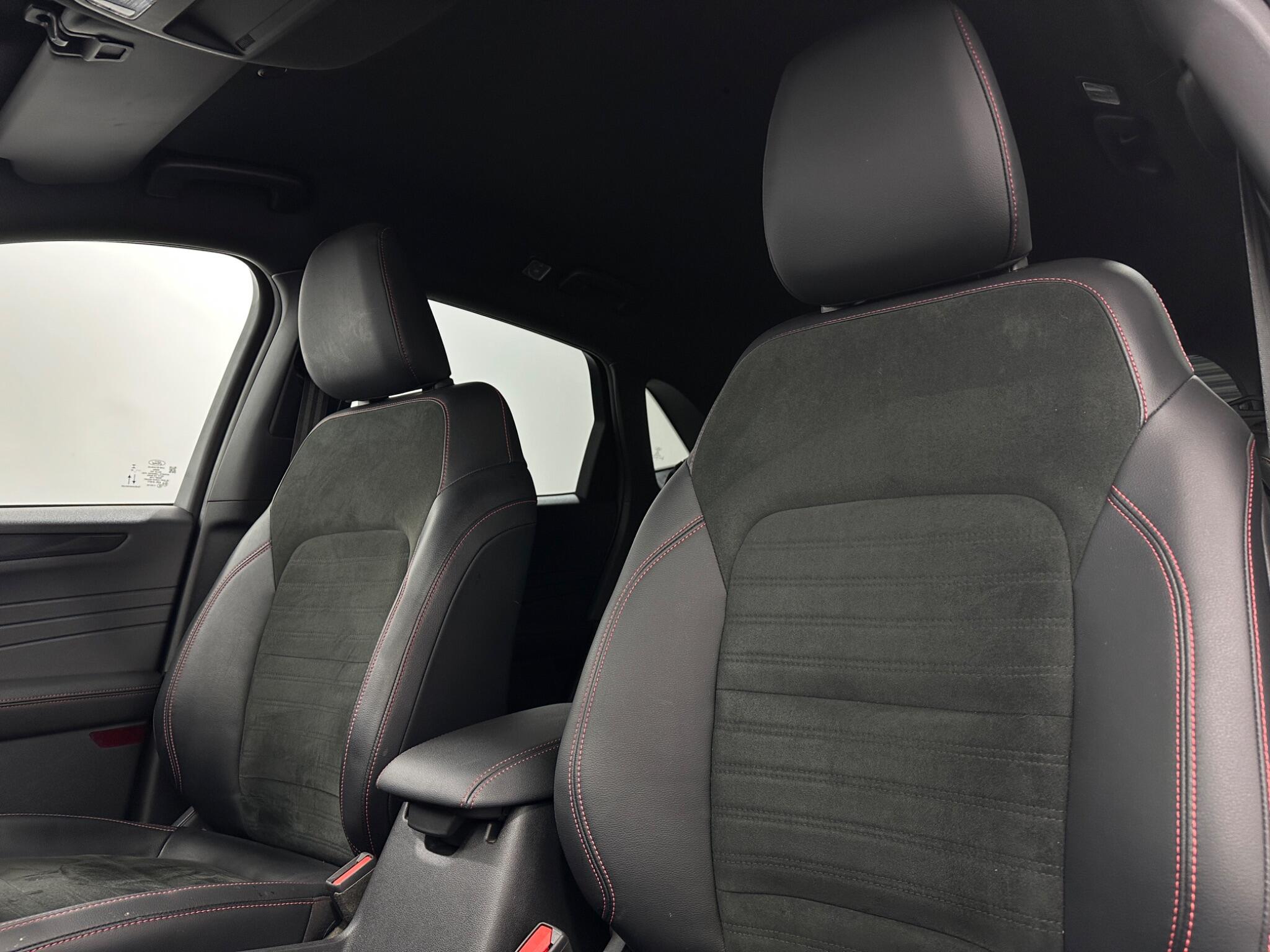 Ford Kuga view 35