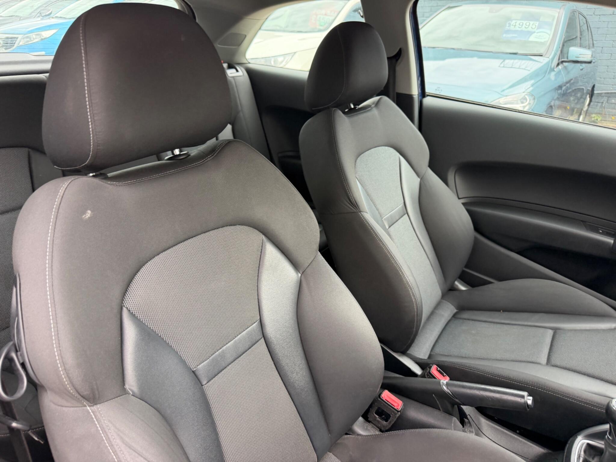 Audi A1 view 12