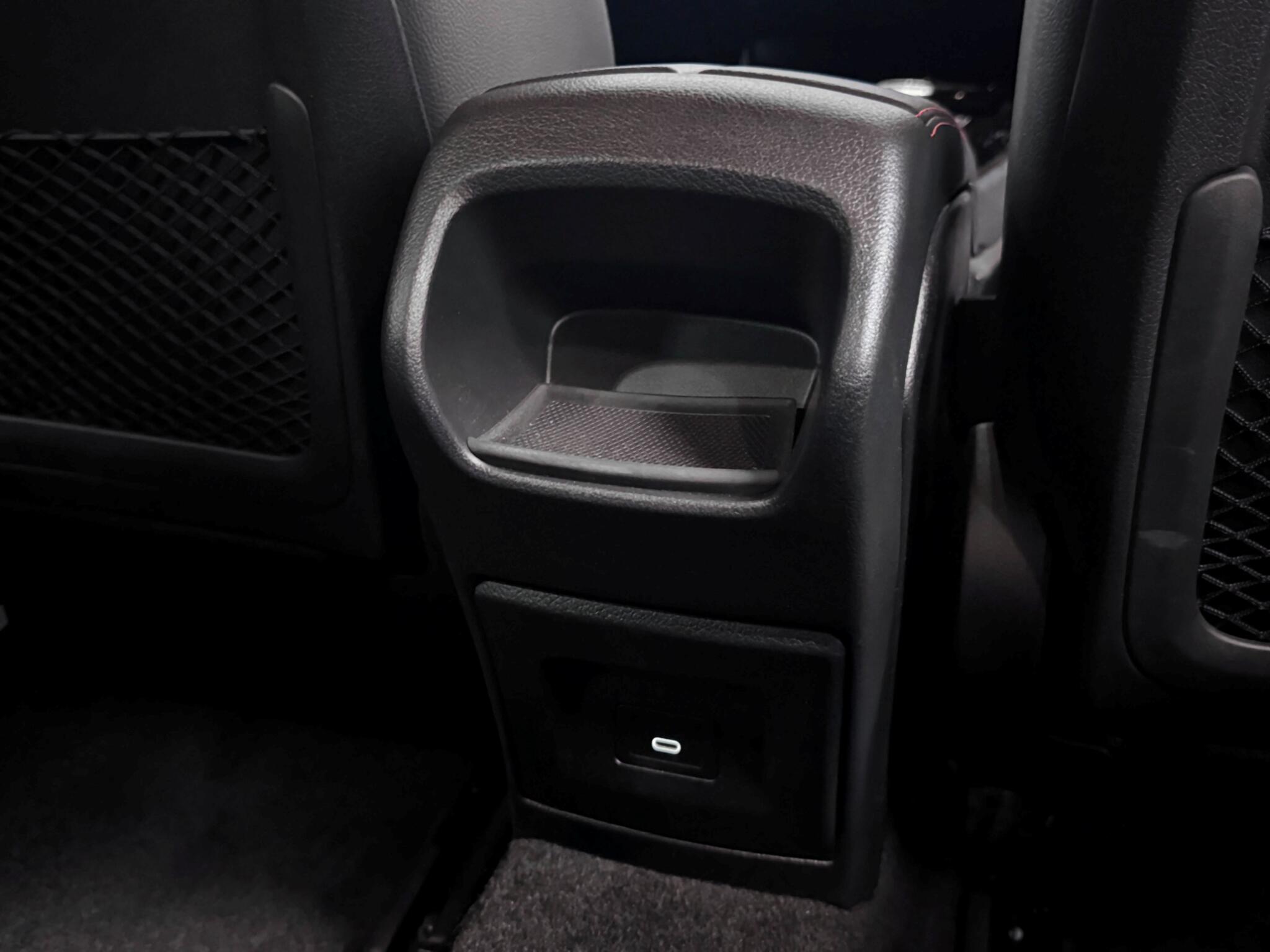 Mercedes-Benz A-Class view 12