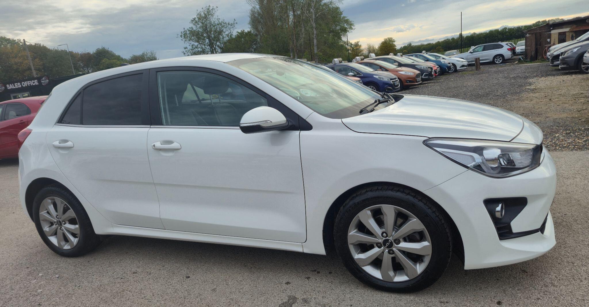 Kia Rio view 2