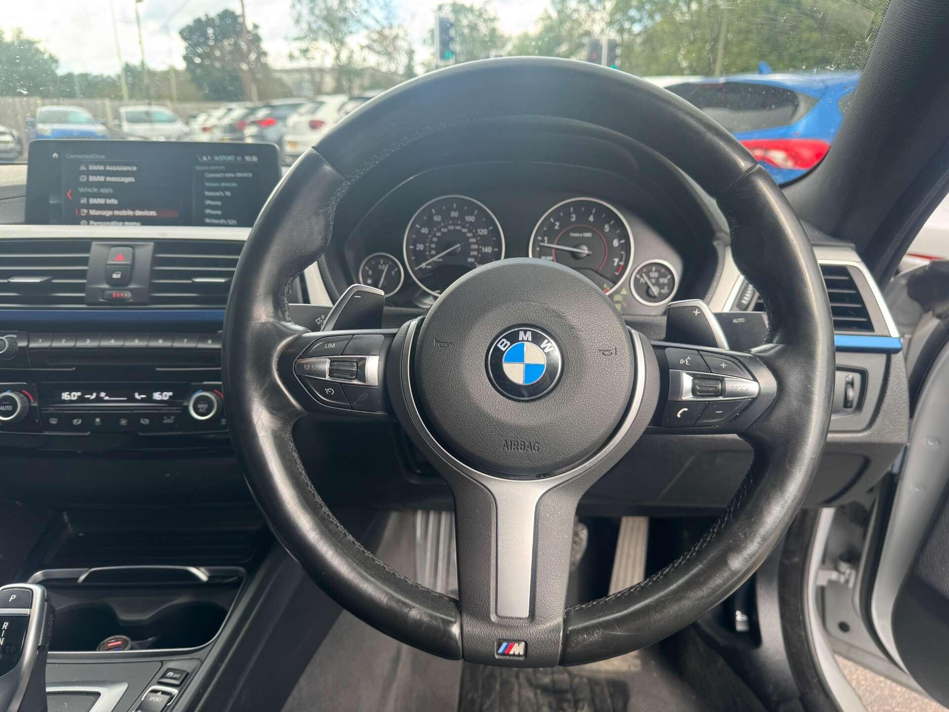 BMW 4 Series view 24