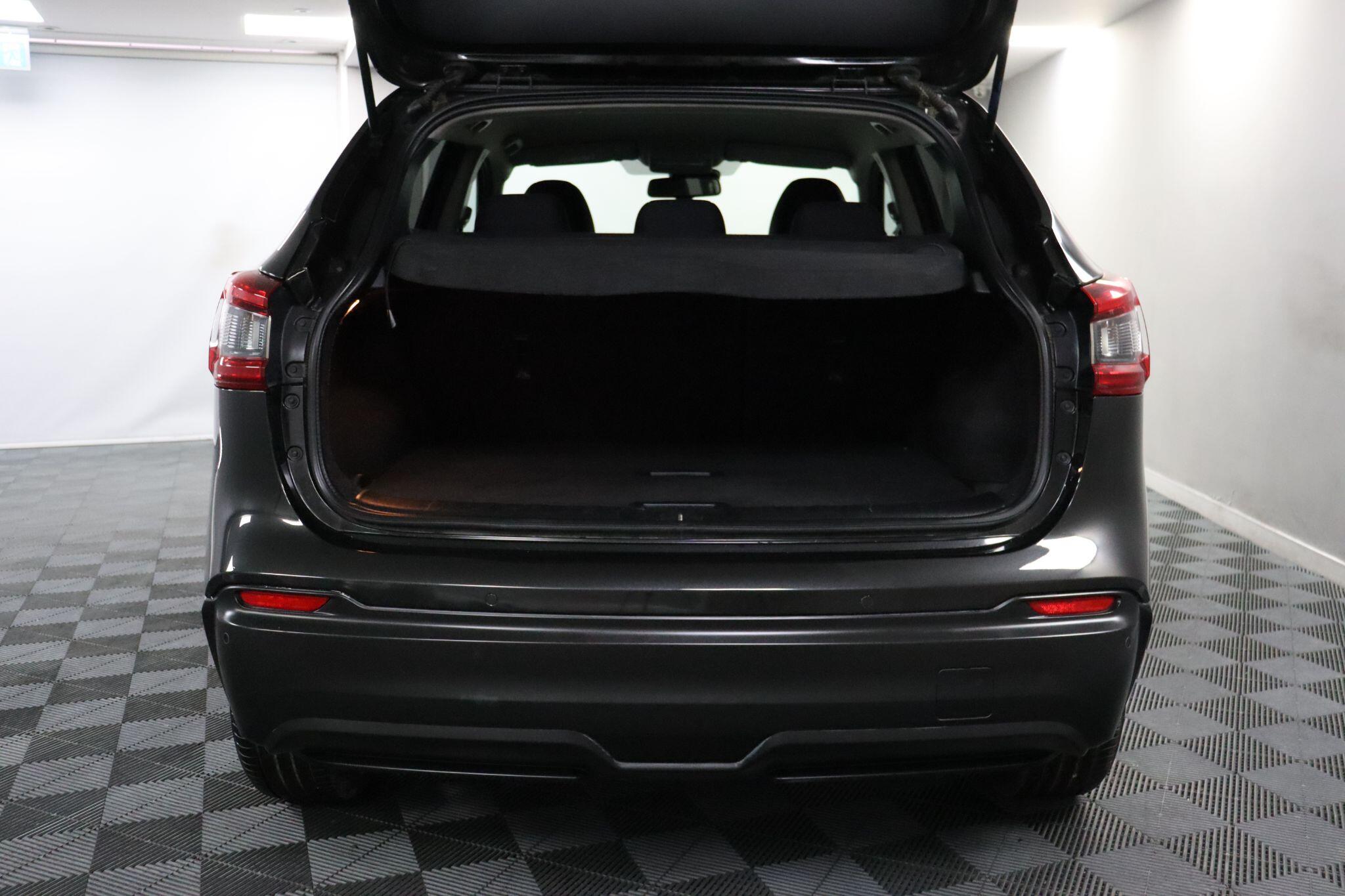 Nissan Qashqai view 23