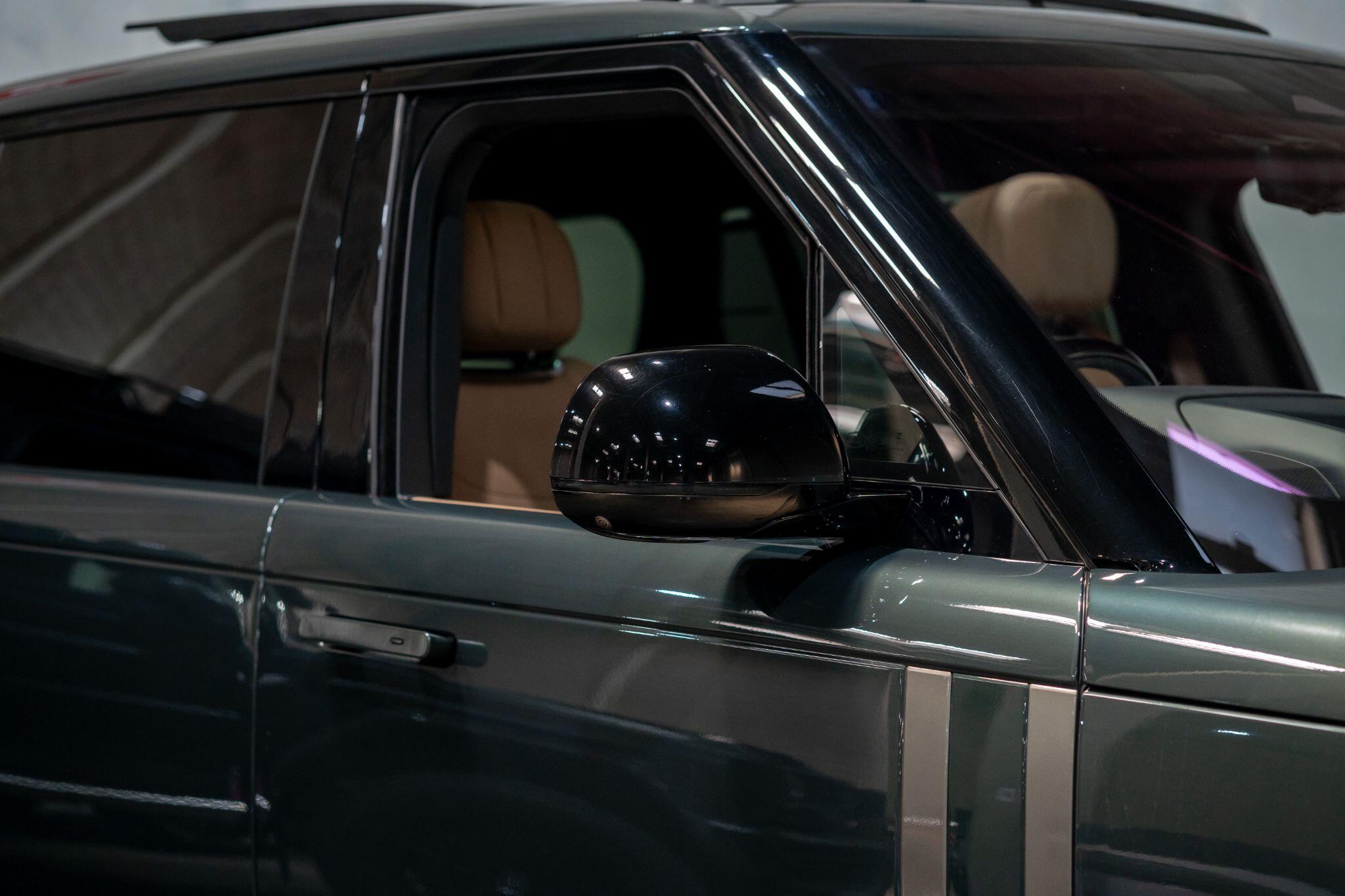 Land Rover Range Rover view 38