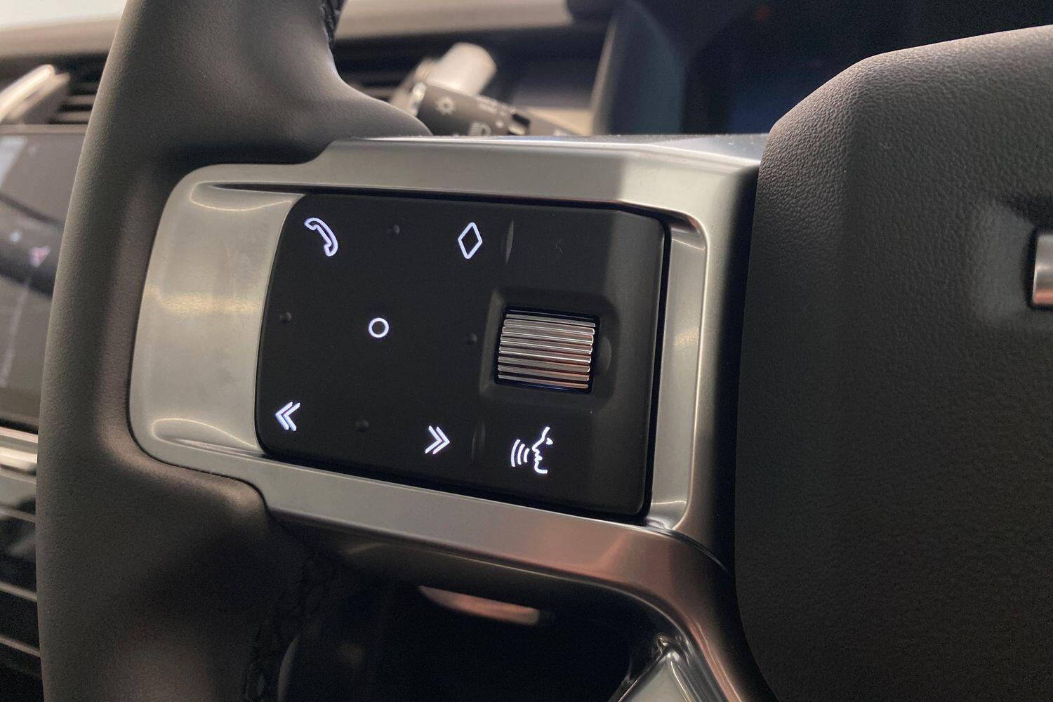 Land Rover Discovery view 28