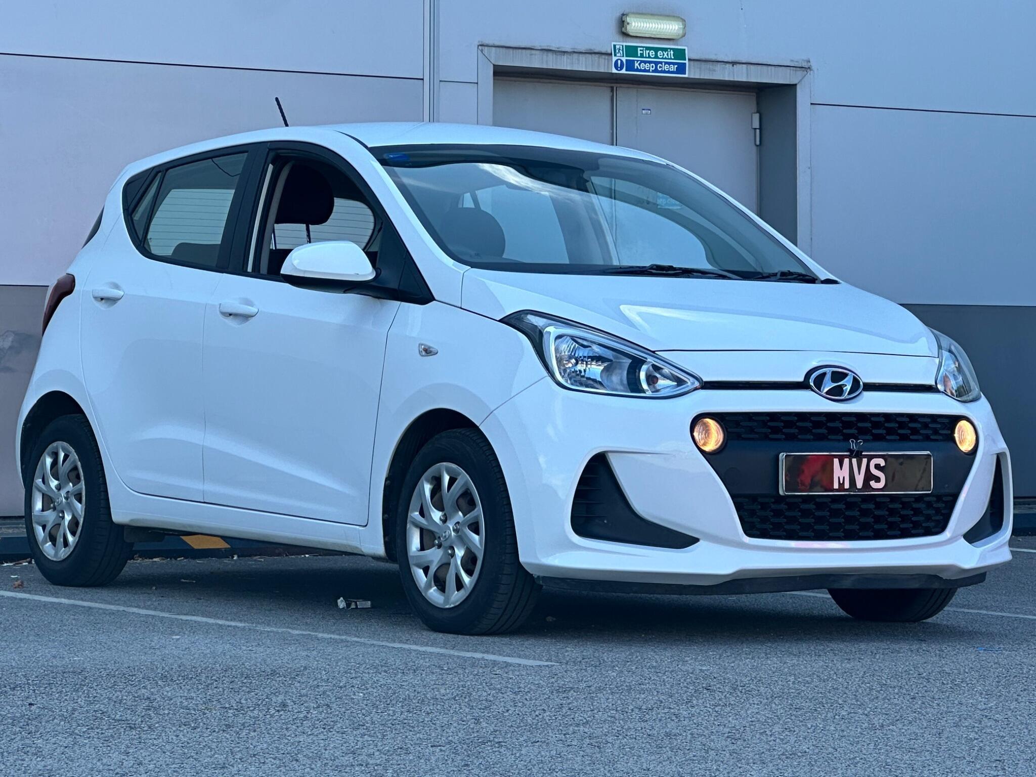 2017 Hyundai I10 in White for sale