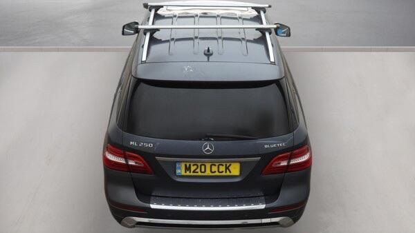 Mercedes-Benz M Class view 9