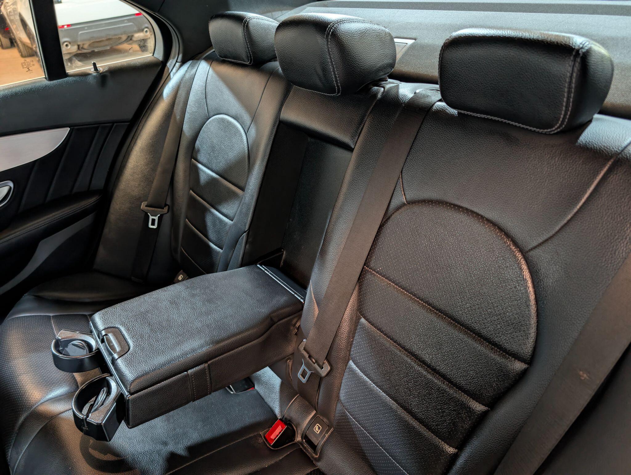 Mercedes-Benz C Class view 83