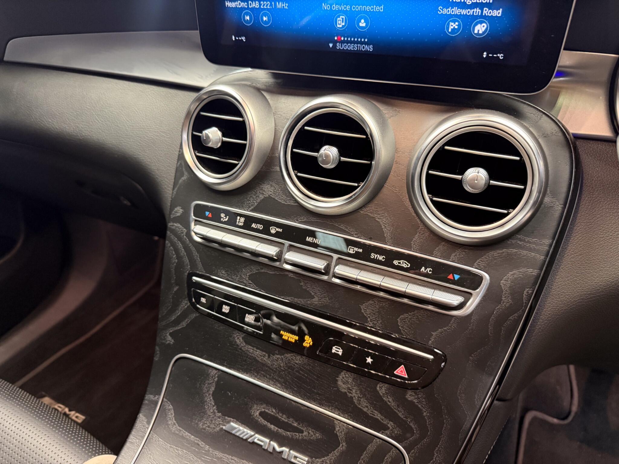 Mercedes-Benz GLC view 38
