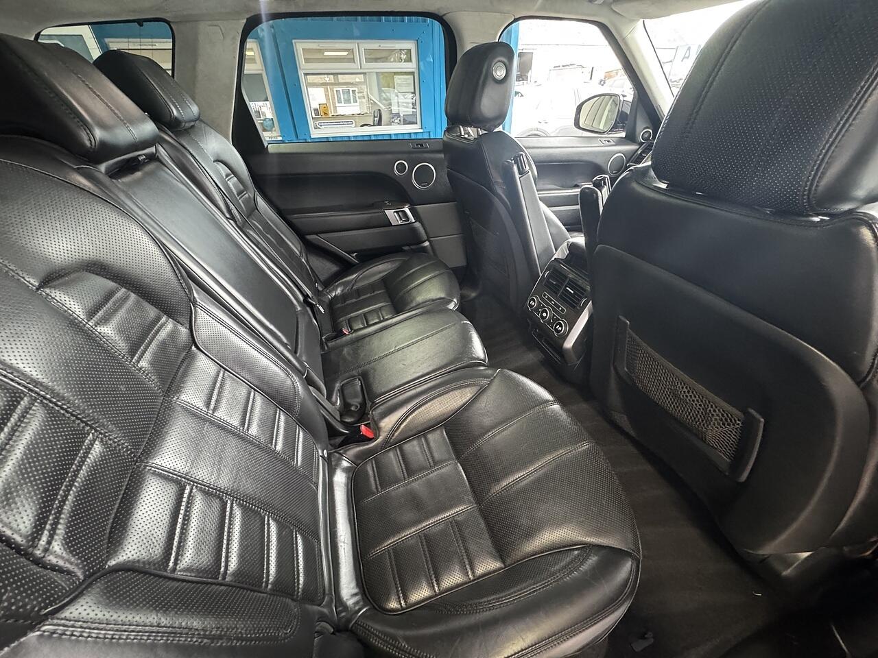 Land Rover Range Rover Sport view 14