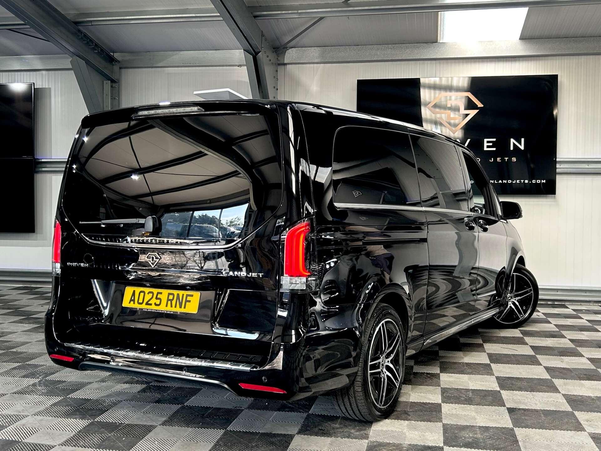 Mercedes-Benz V Class view 56