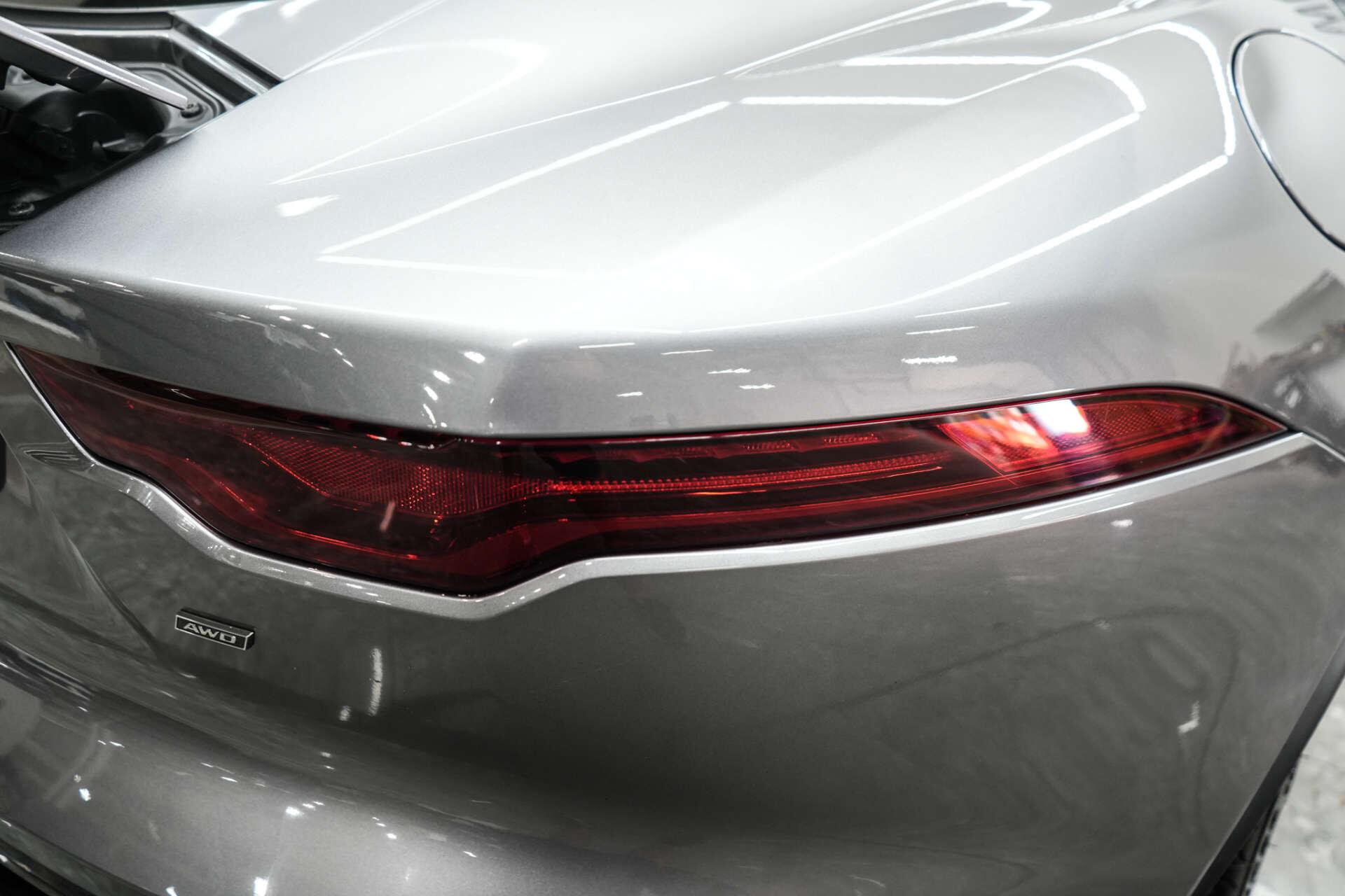 Jaguar F-Type view 10