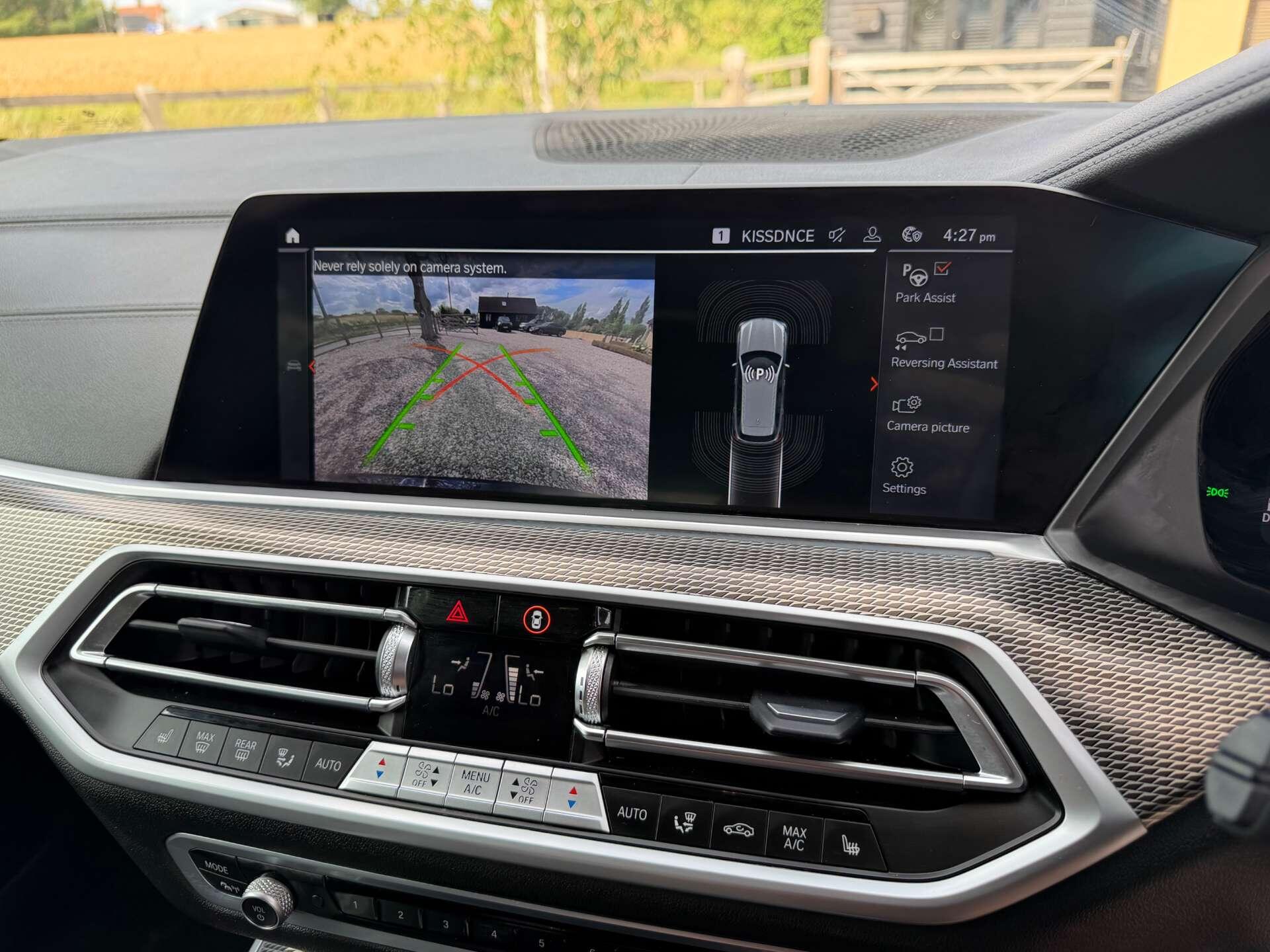 BMW X5 view 23