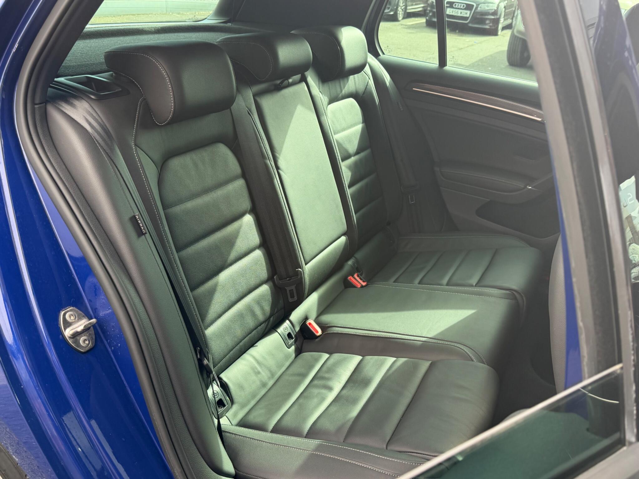 Volkswagen Golf view 16