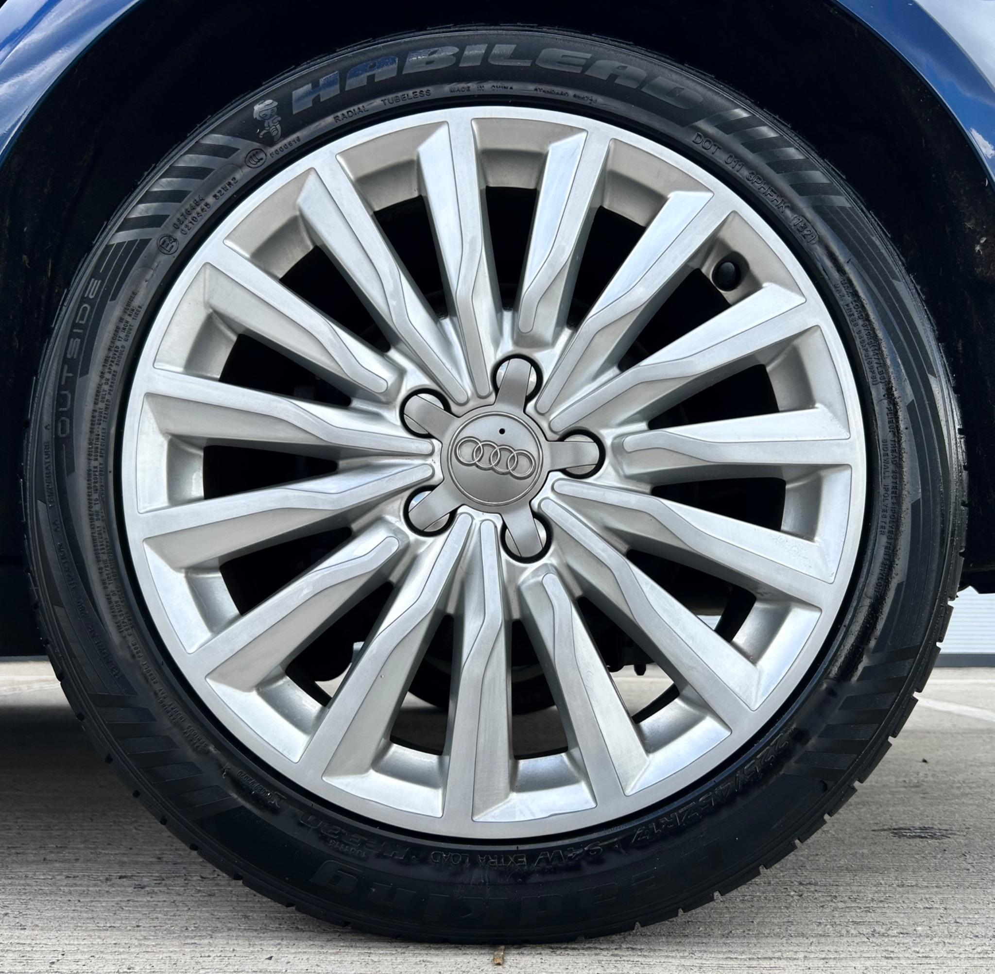 Audi A3 view 28