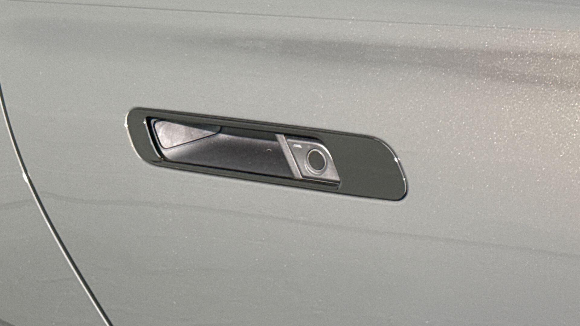 BMW I7 view 38