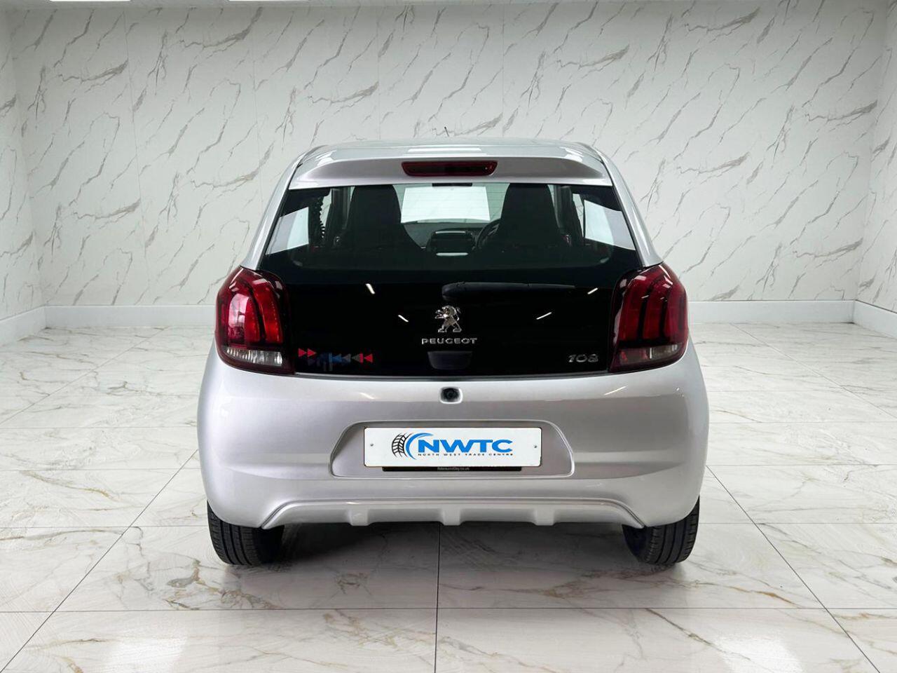 Peugeot 108 view 10