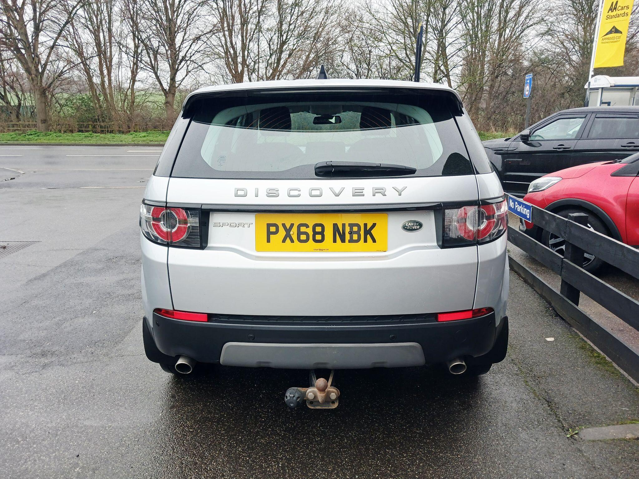 2018 Land Rover Discovery Sport 2.0 TD4 SE 4WD Euro 6 (s/s) 5dr • 100,000 miles image 7