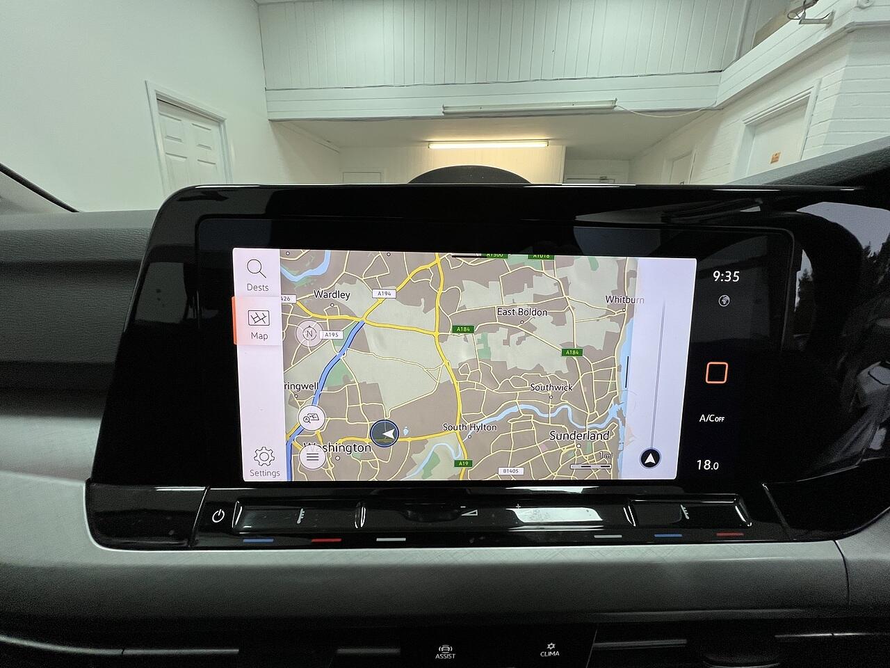 Volkswagen Golf view 10