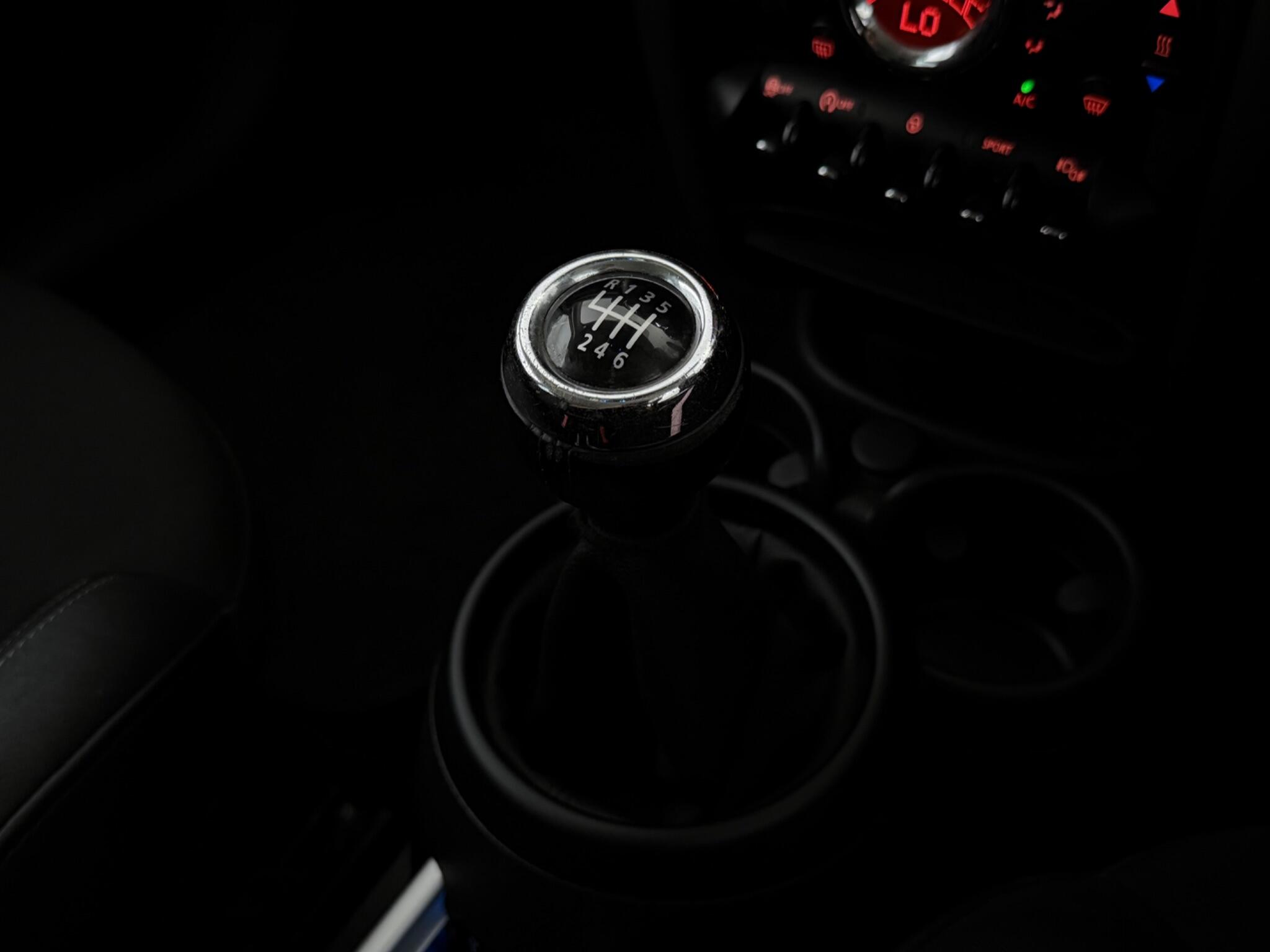 Mini Countryman view 17