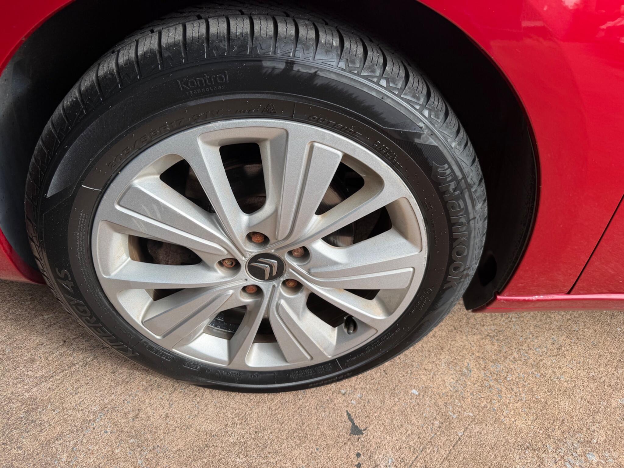 Citroen Grand C4 Picasso view 17