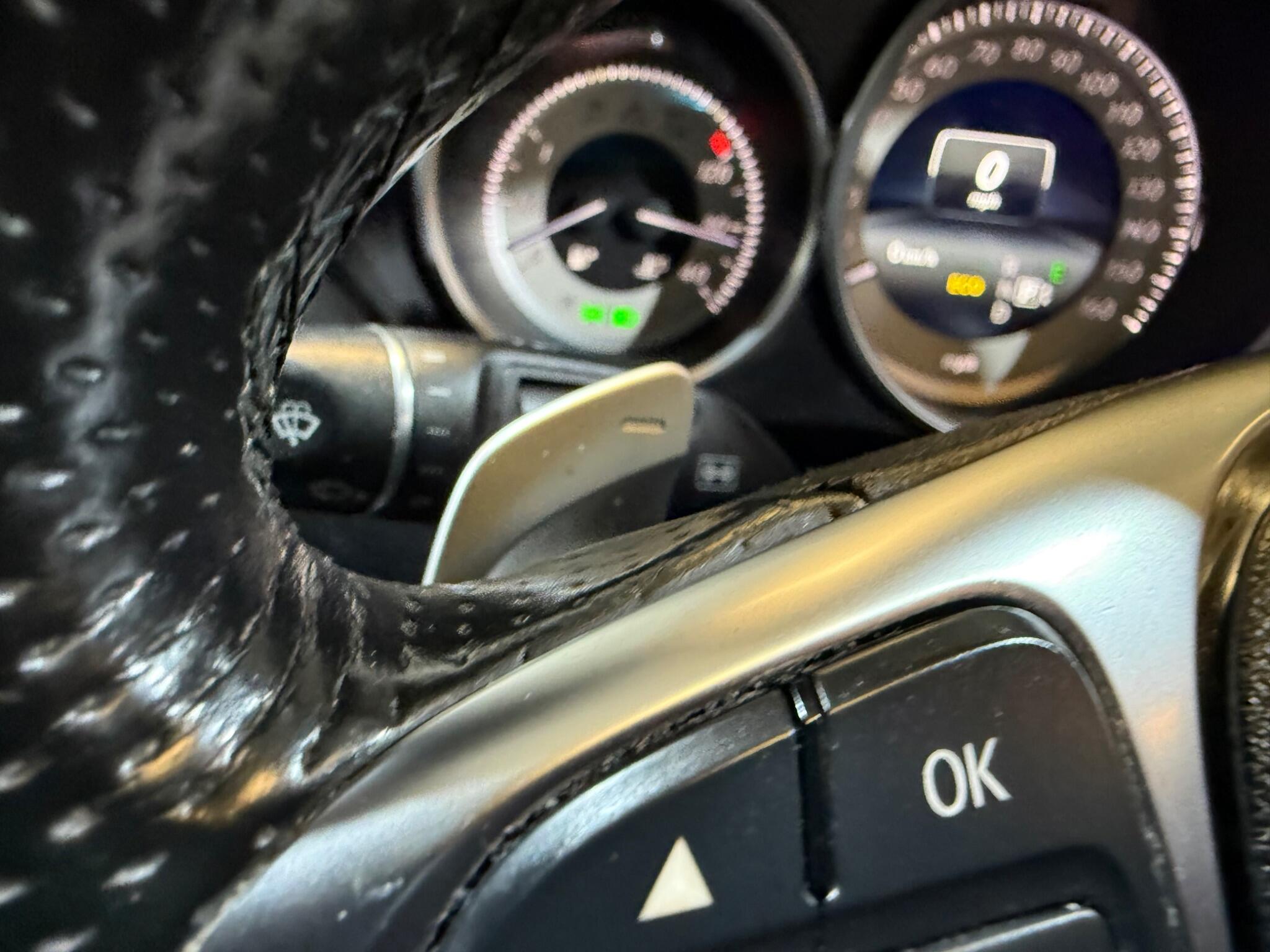 Mercedes-Benz CLS view 22