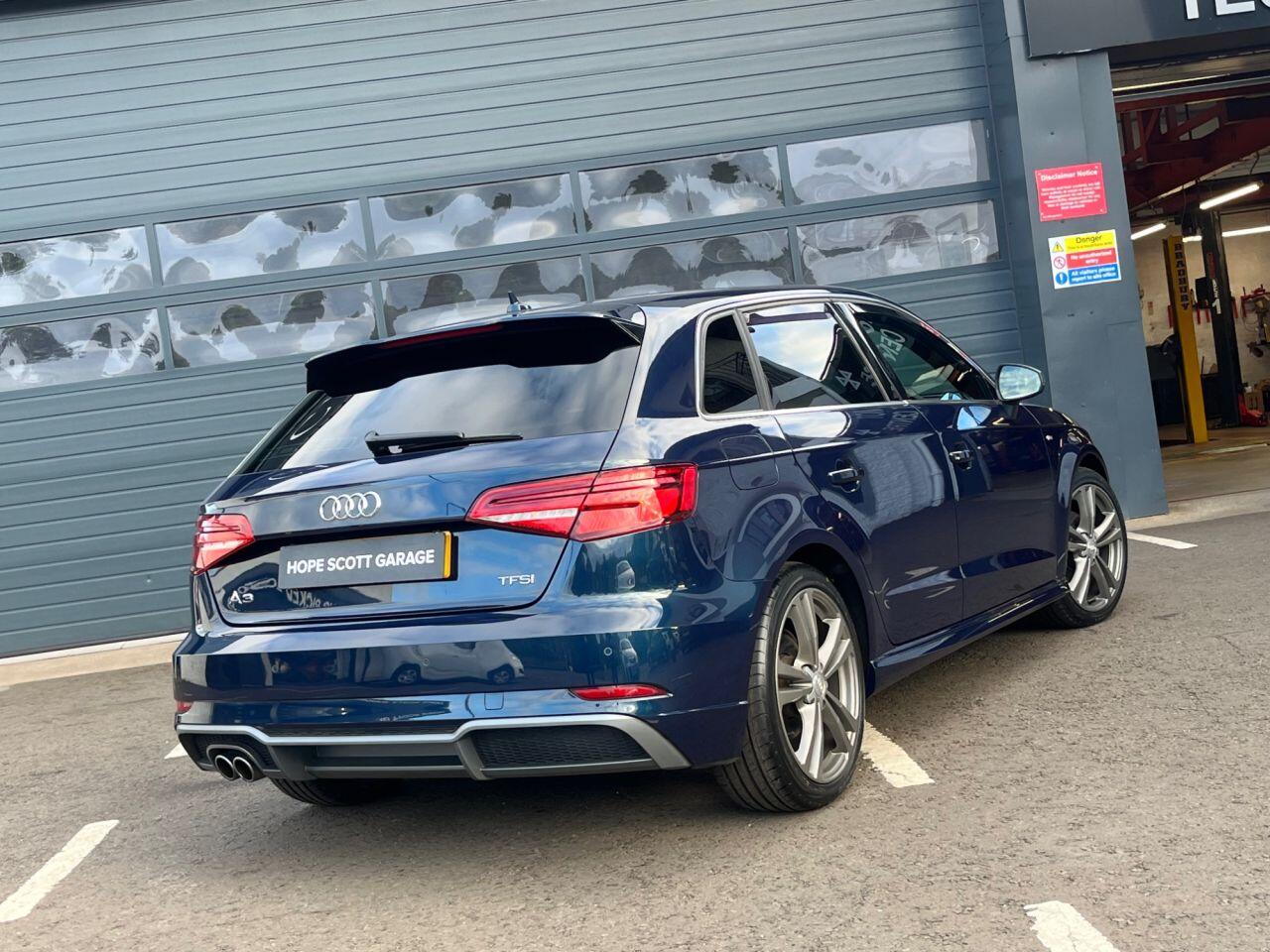 Audi A3 view 3