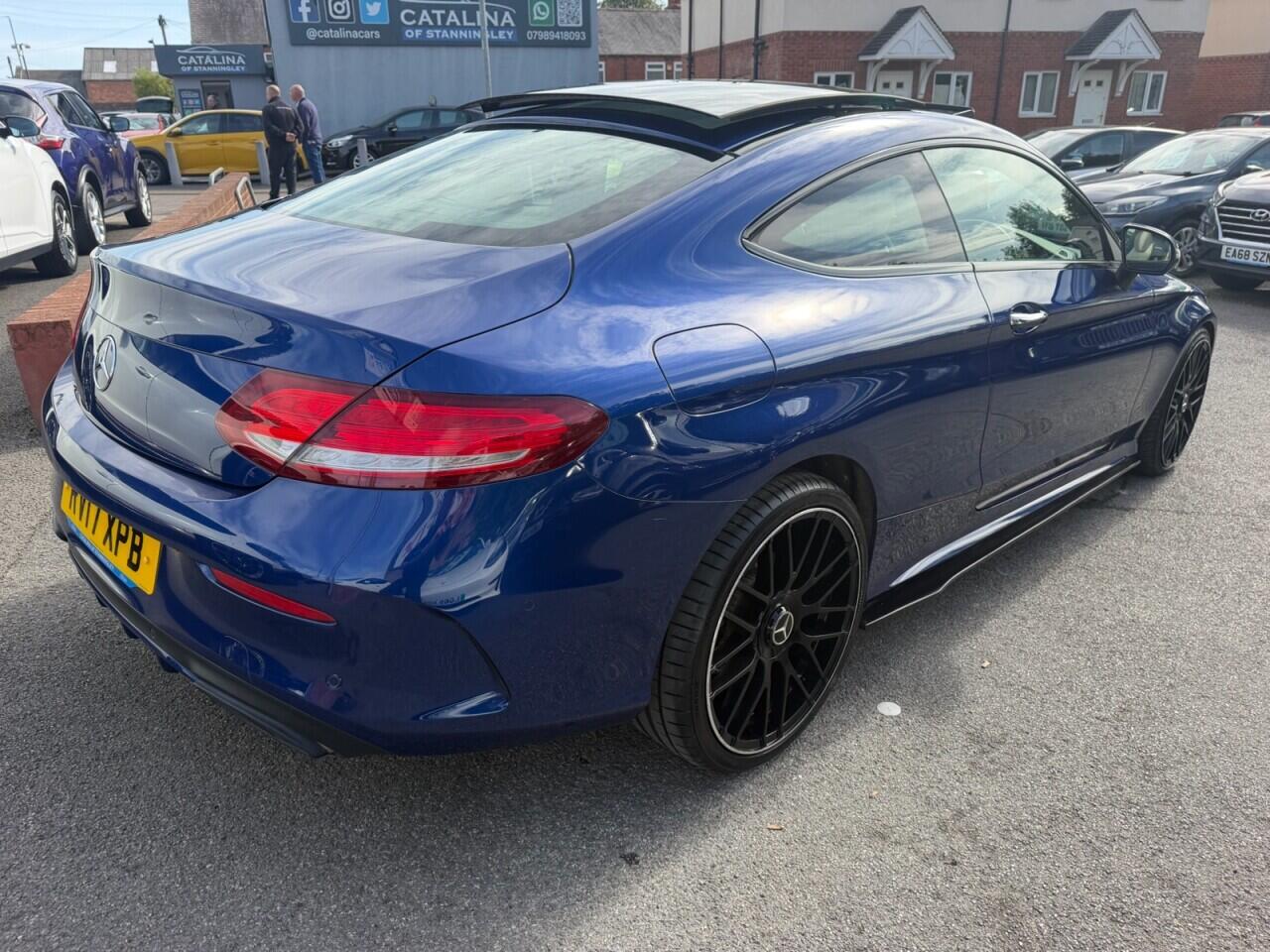 Mercedes-Benz C-Class view 11