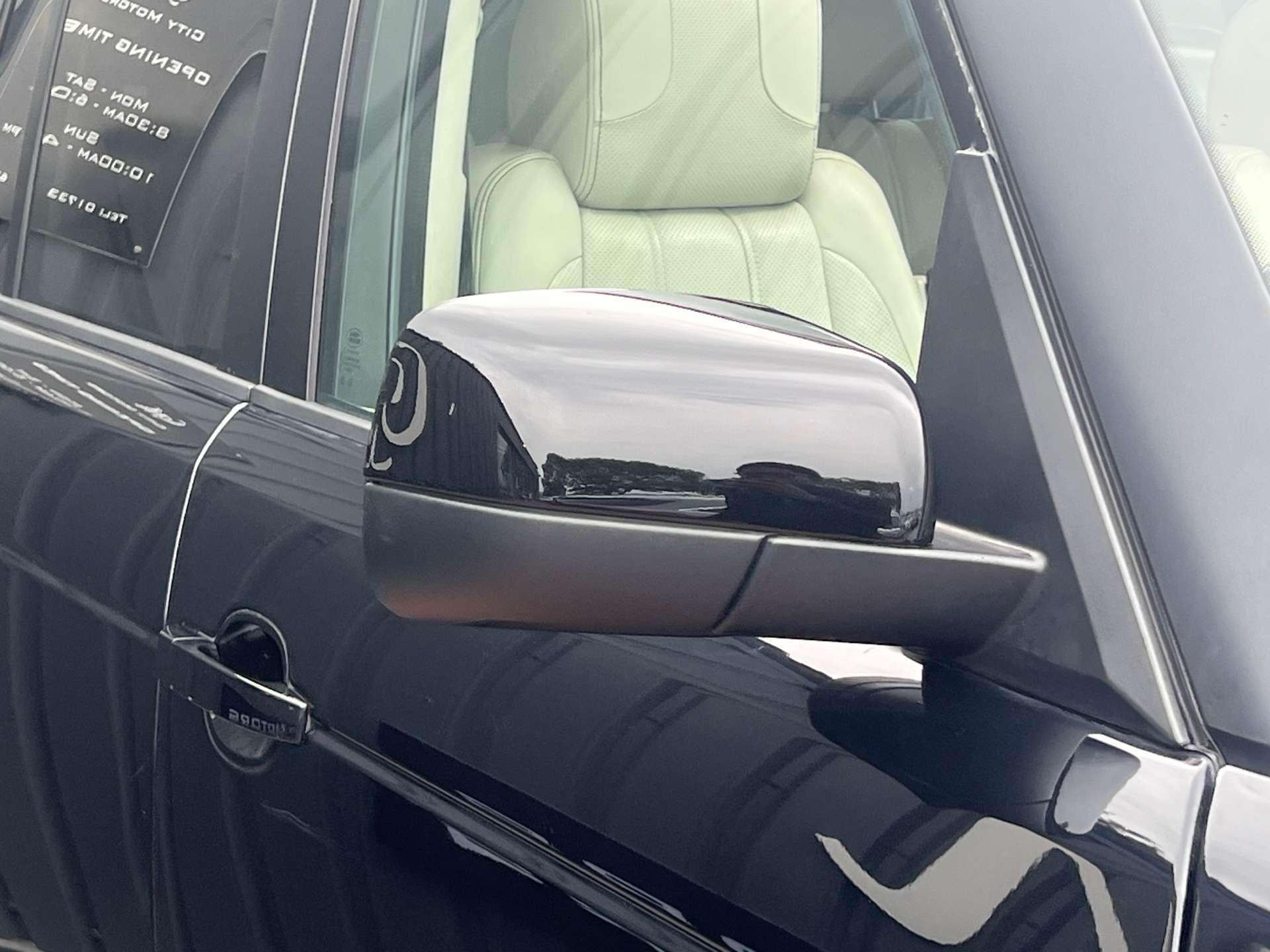Land Rover Range Rover view 51
