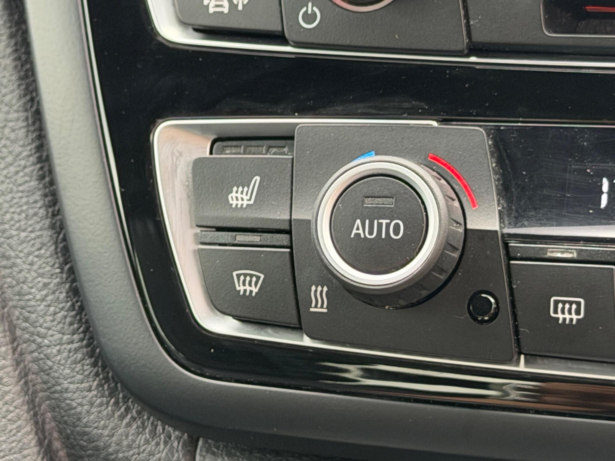 BMW 4 Series view 24