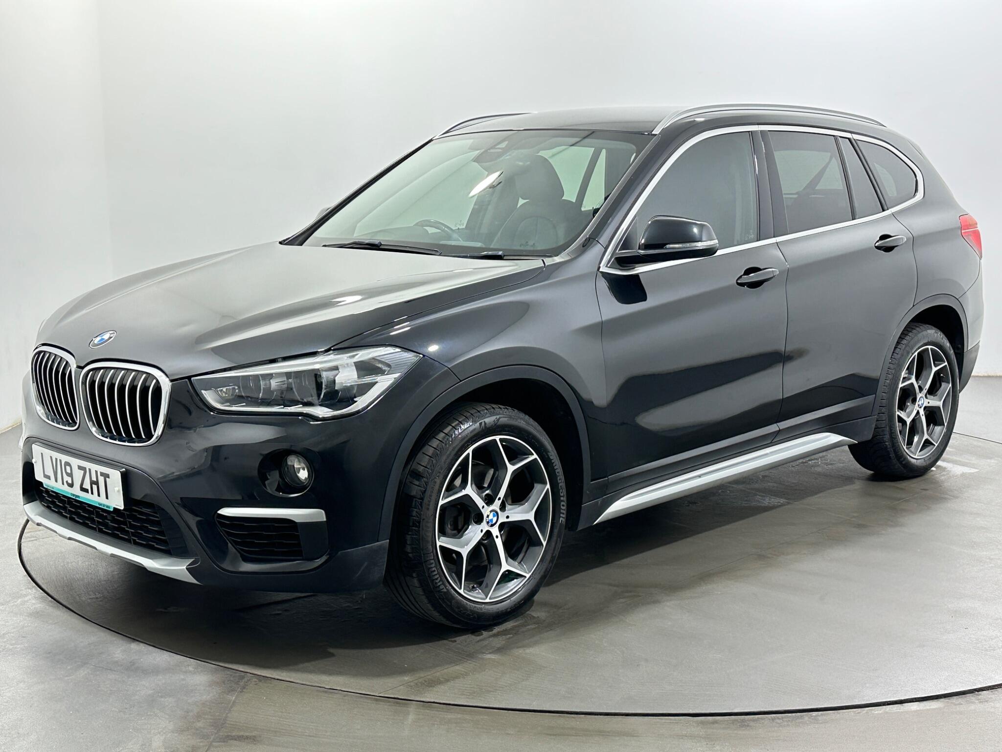 BMW X1 view 4