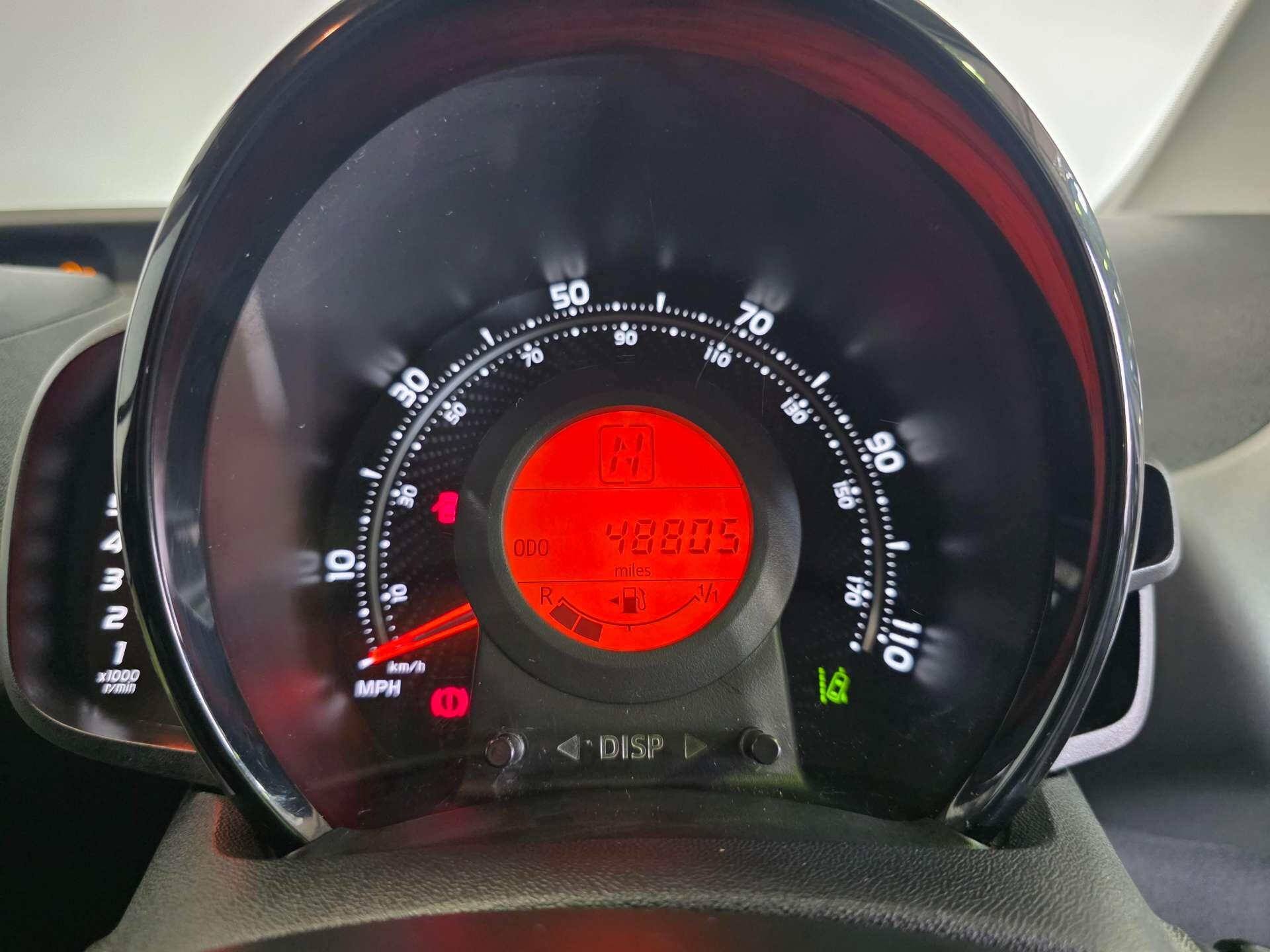 Toyota Aygo view 16