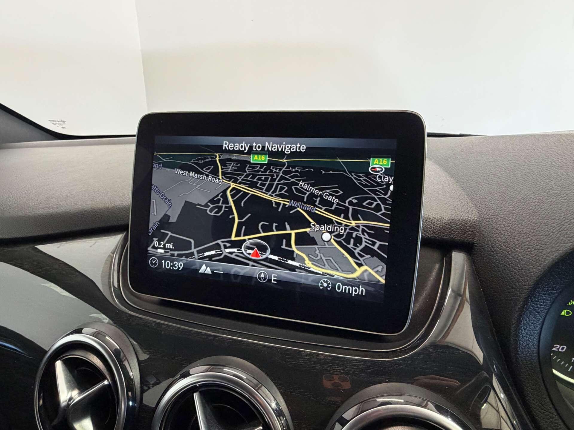 Mercedes-Benz B-Class view 40