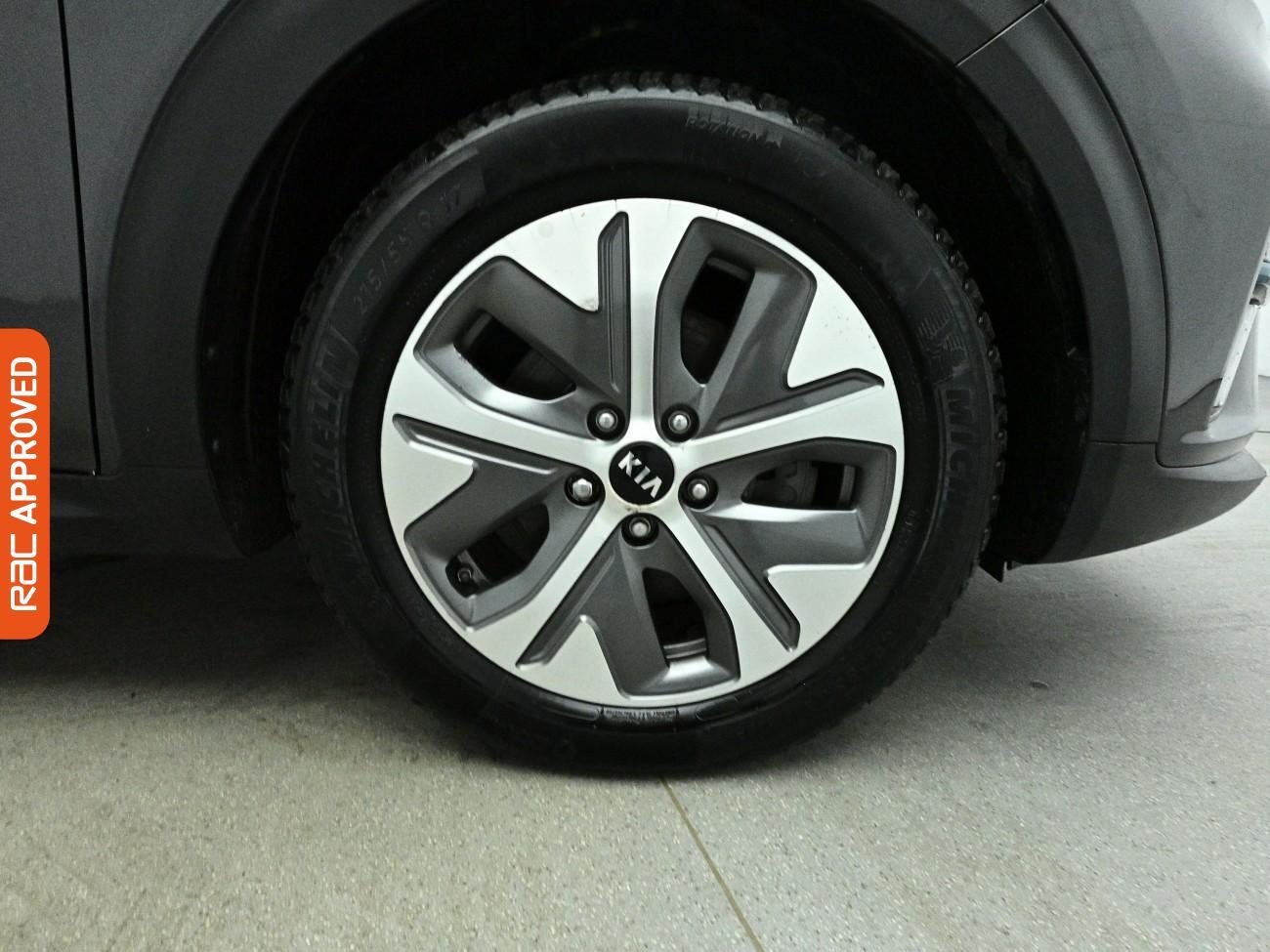 Kia Niro view 27