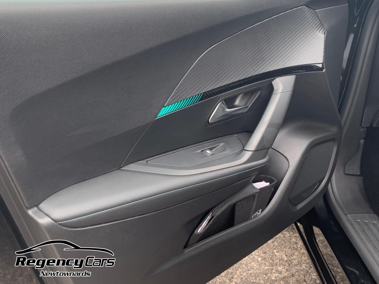 Peugeot 2008 view 22