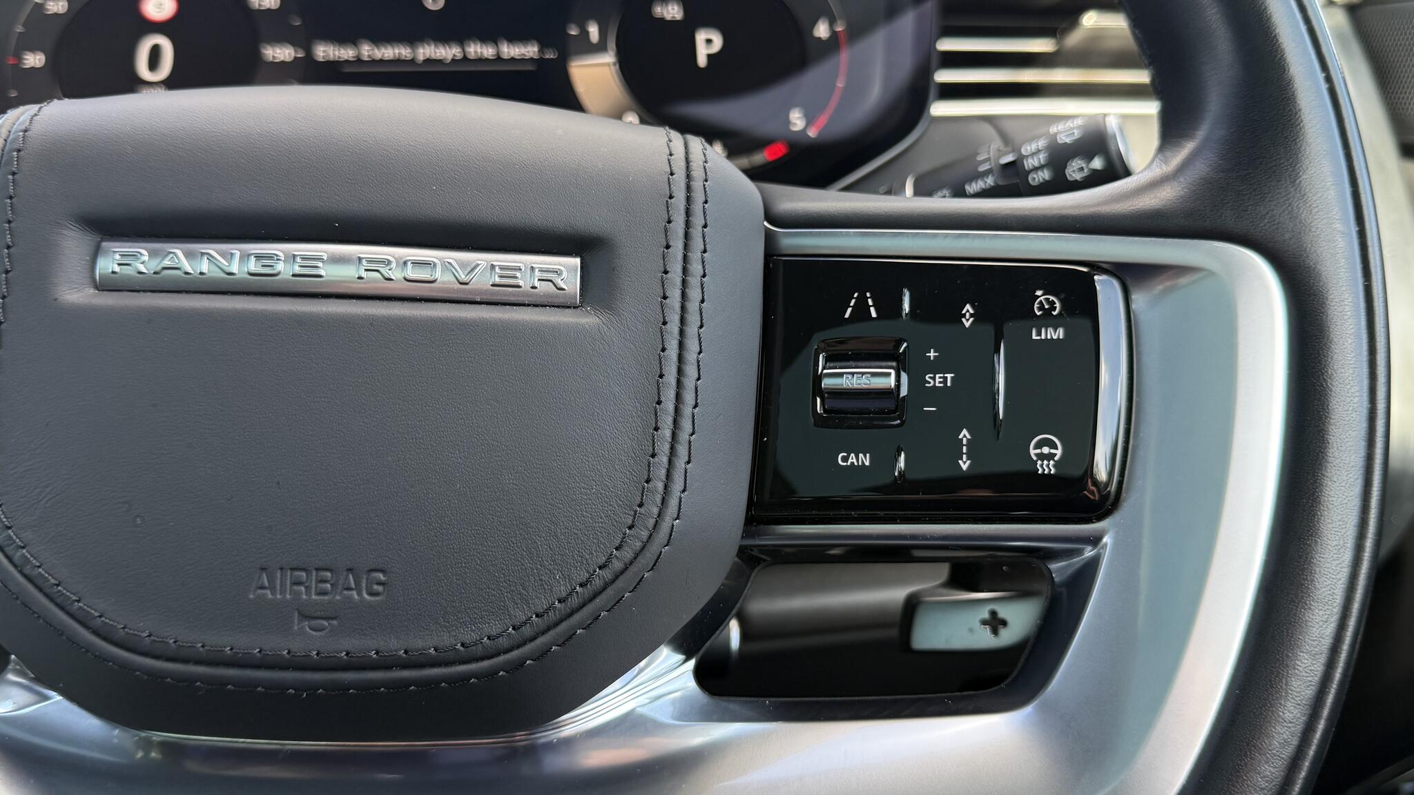 Land Rover Range Rover view 39