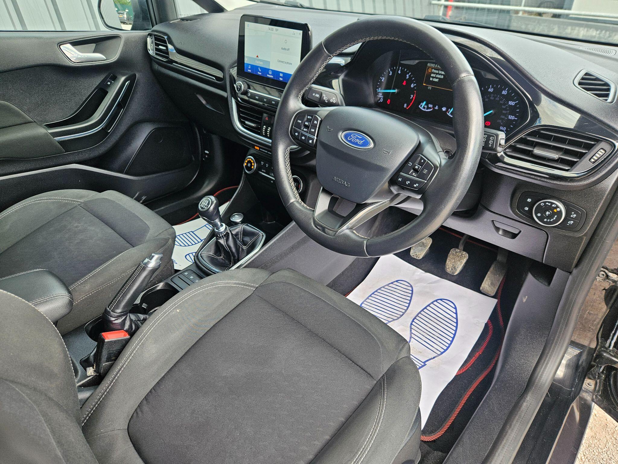 2019 Ford Fiesta image 17