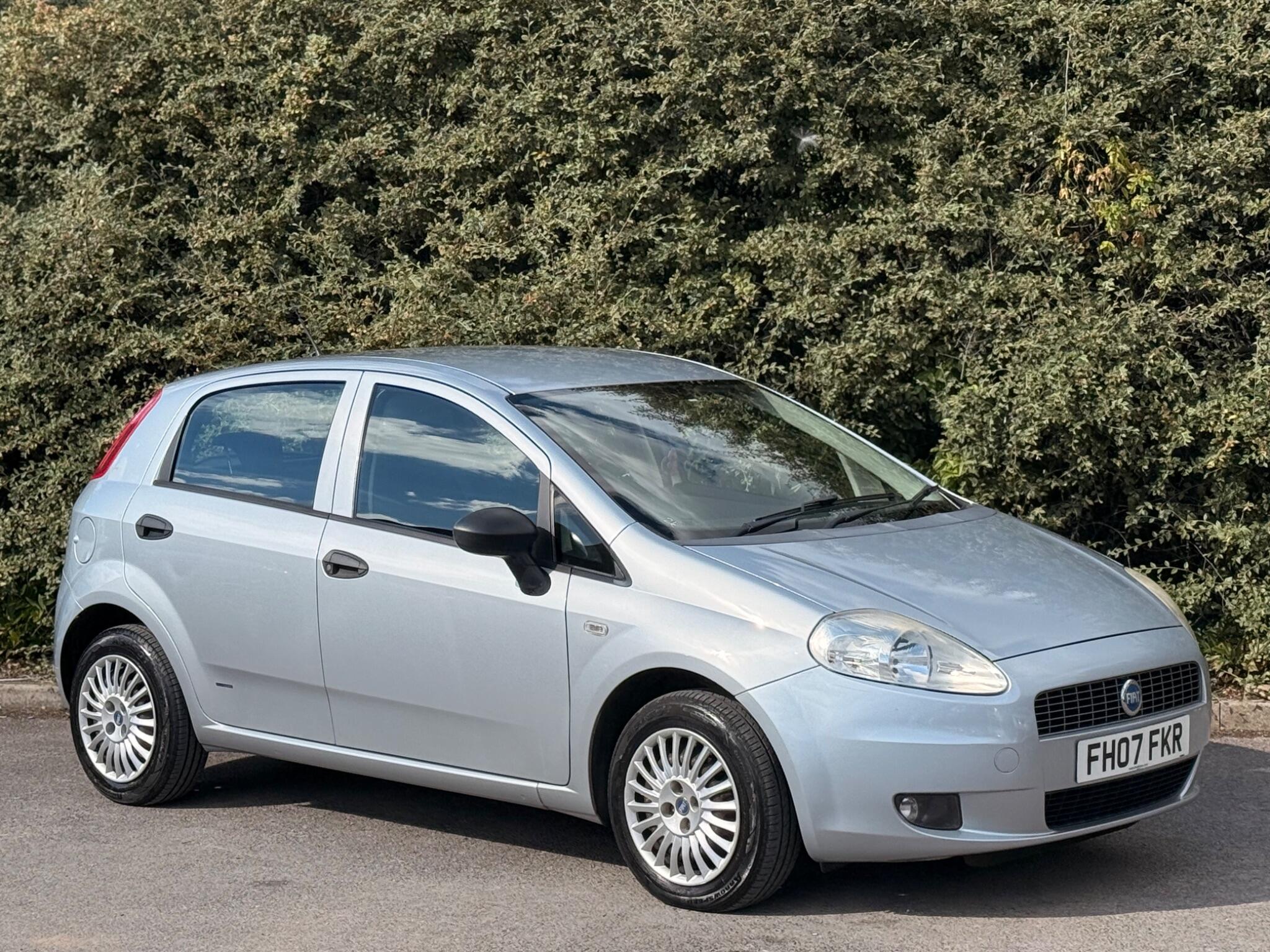 2007 Fiat Grande Punto — photo 1 of 5