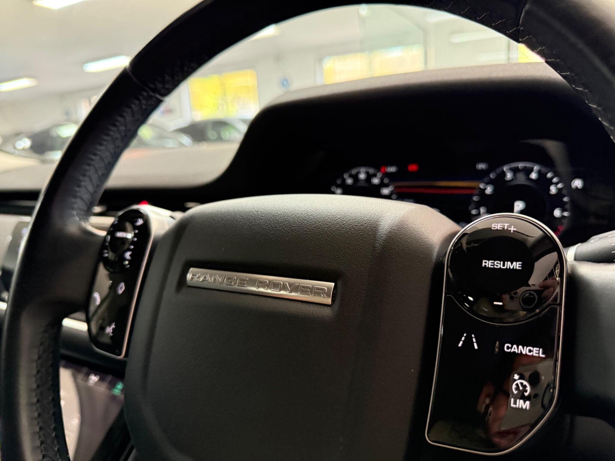 Land Rover Range Rover Evoque view 15