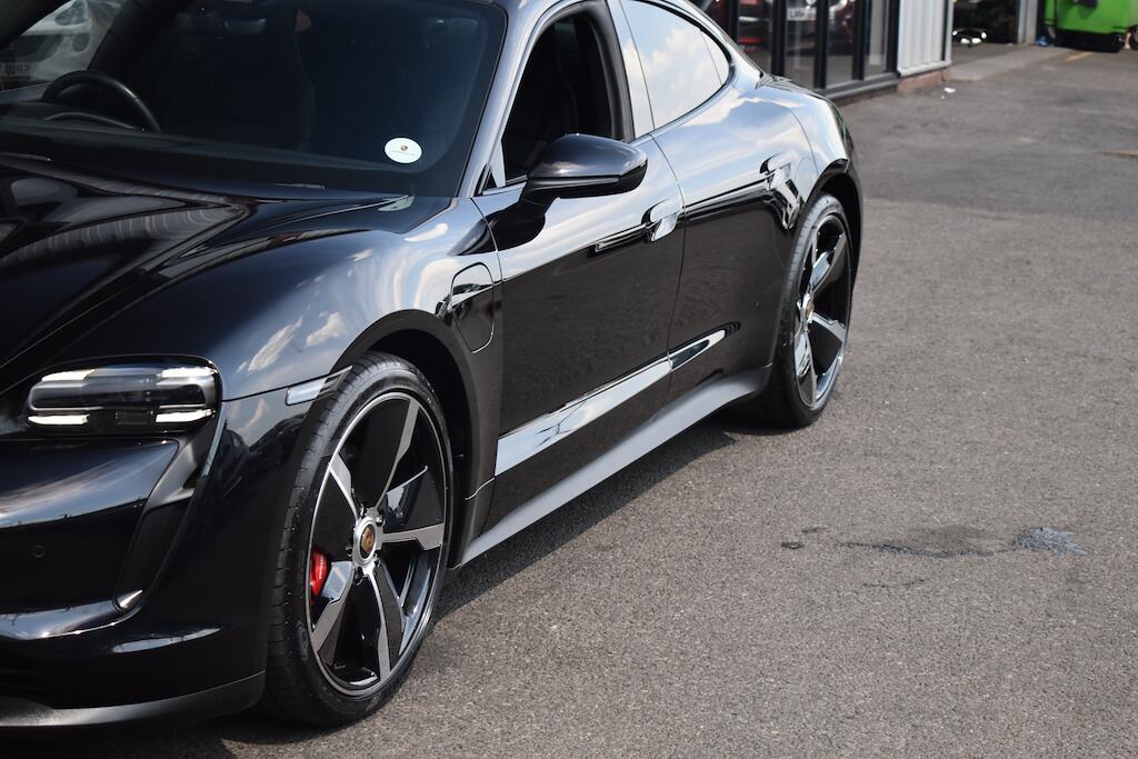 Porsche Taycan view 24
