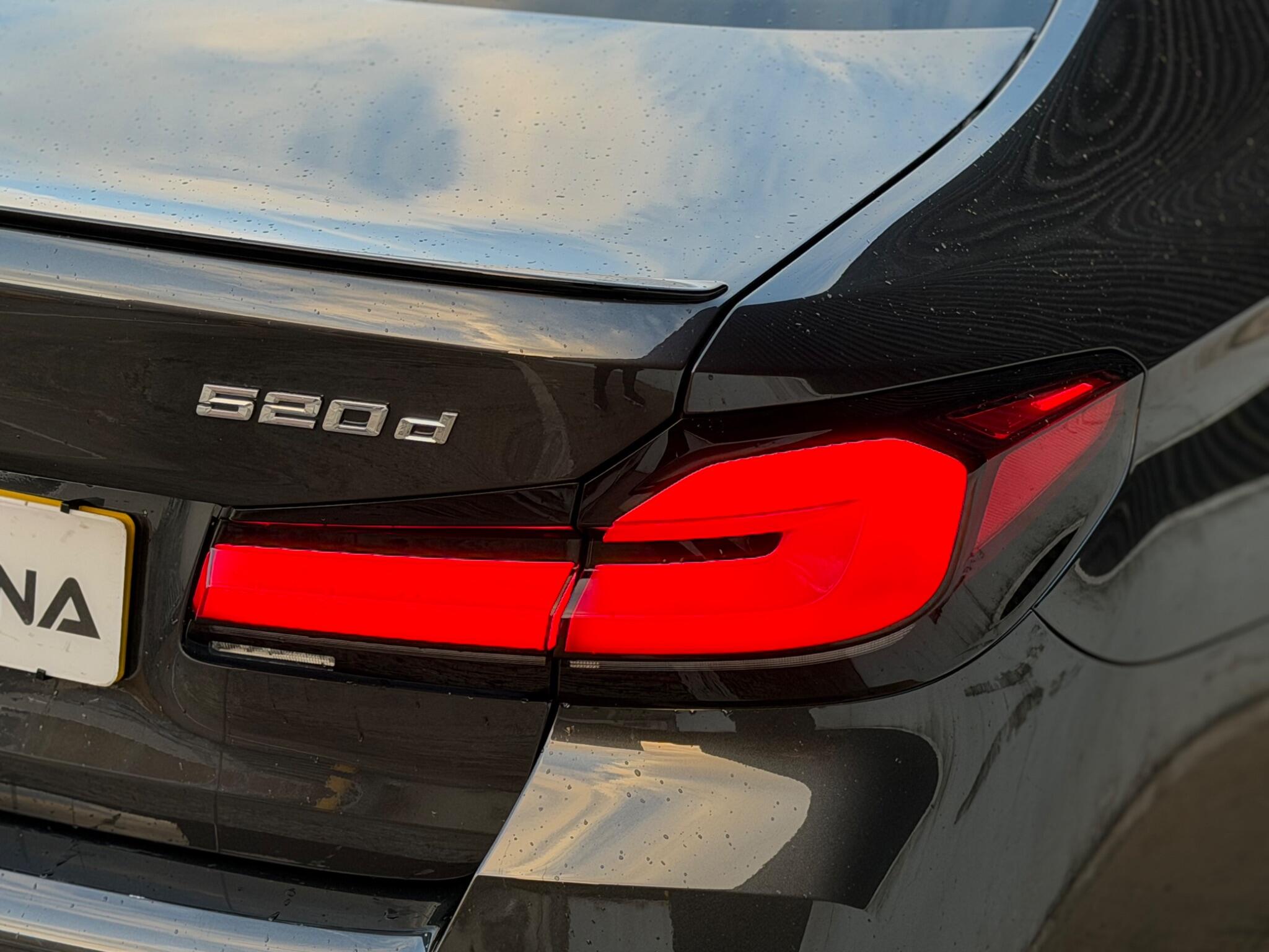 BMW 5 Series view 51