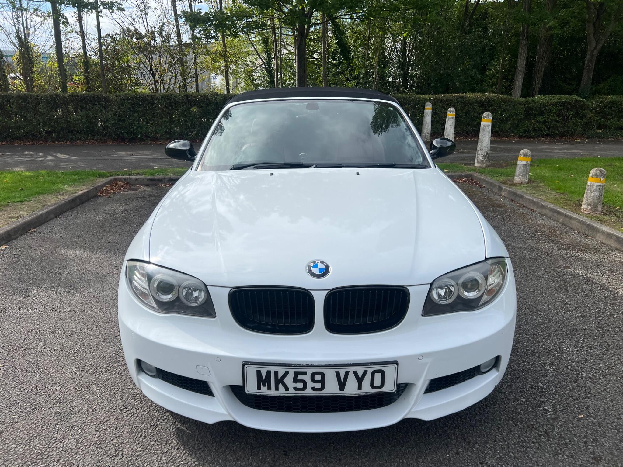 BMW 1 Series view 4