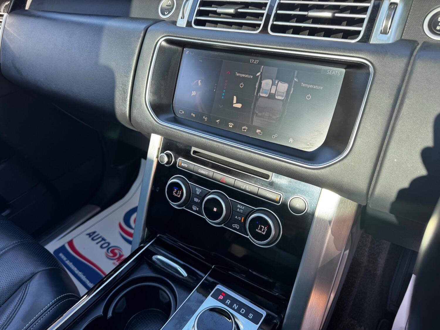 Land Rover Range Rover view 32