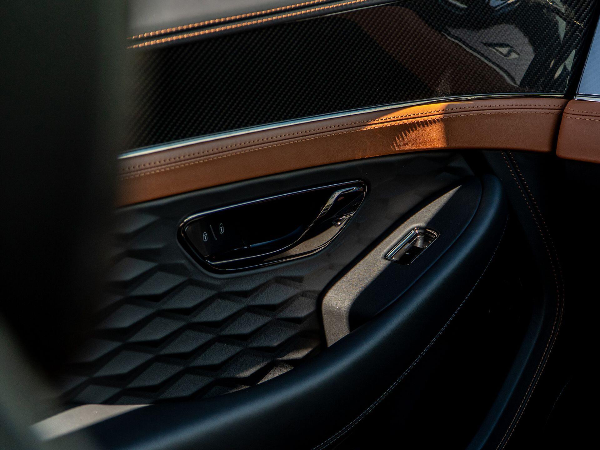 Bentley Continental view 32
