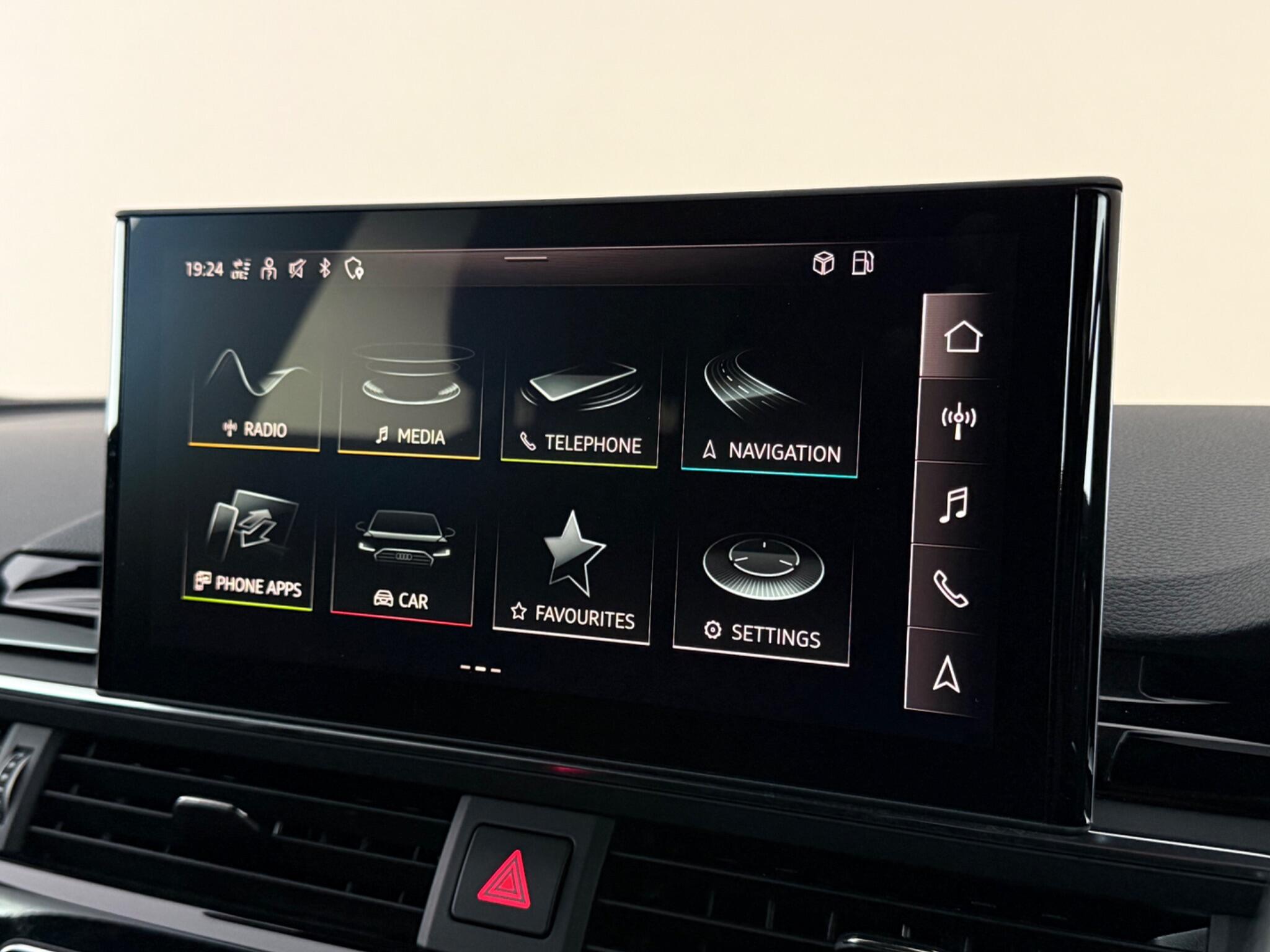 Audi A4 view 30