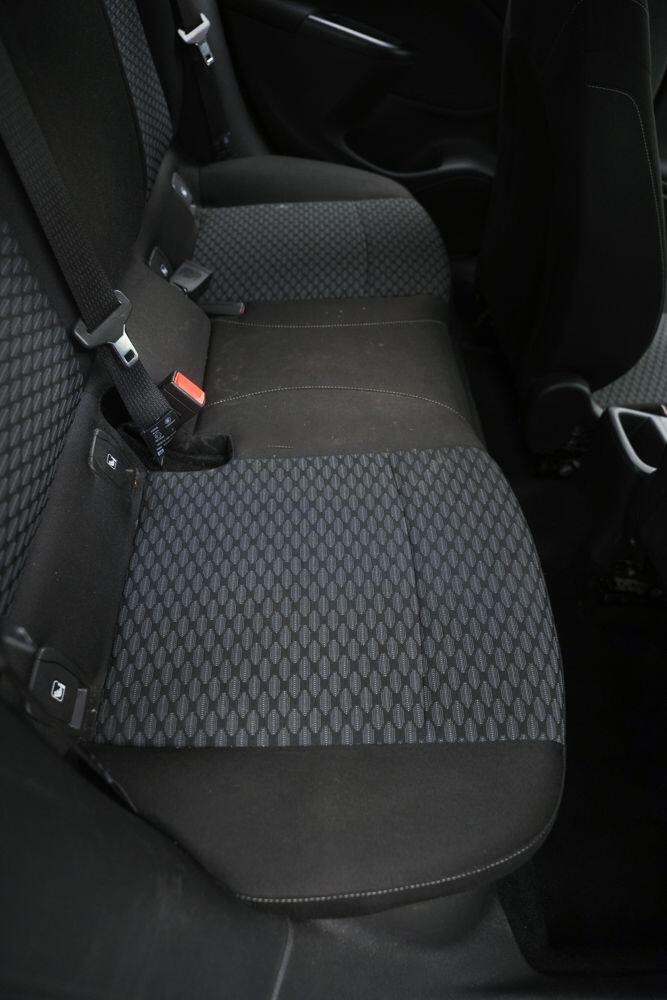 Vauxhall Astra view 14
